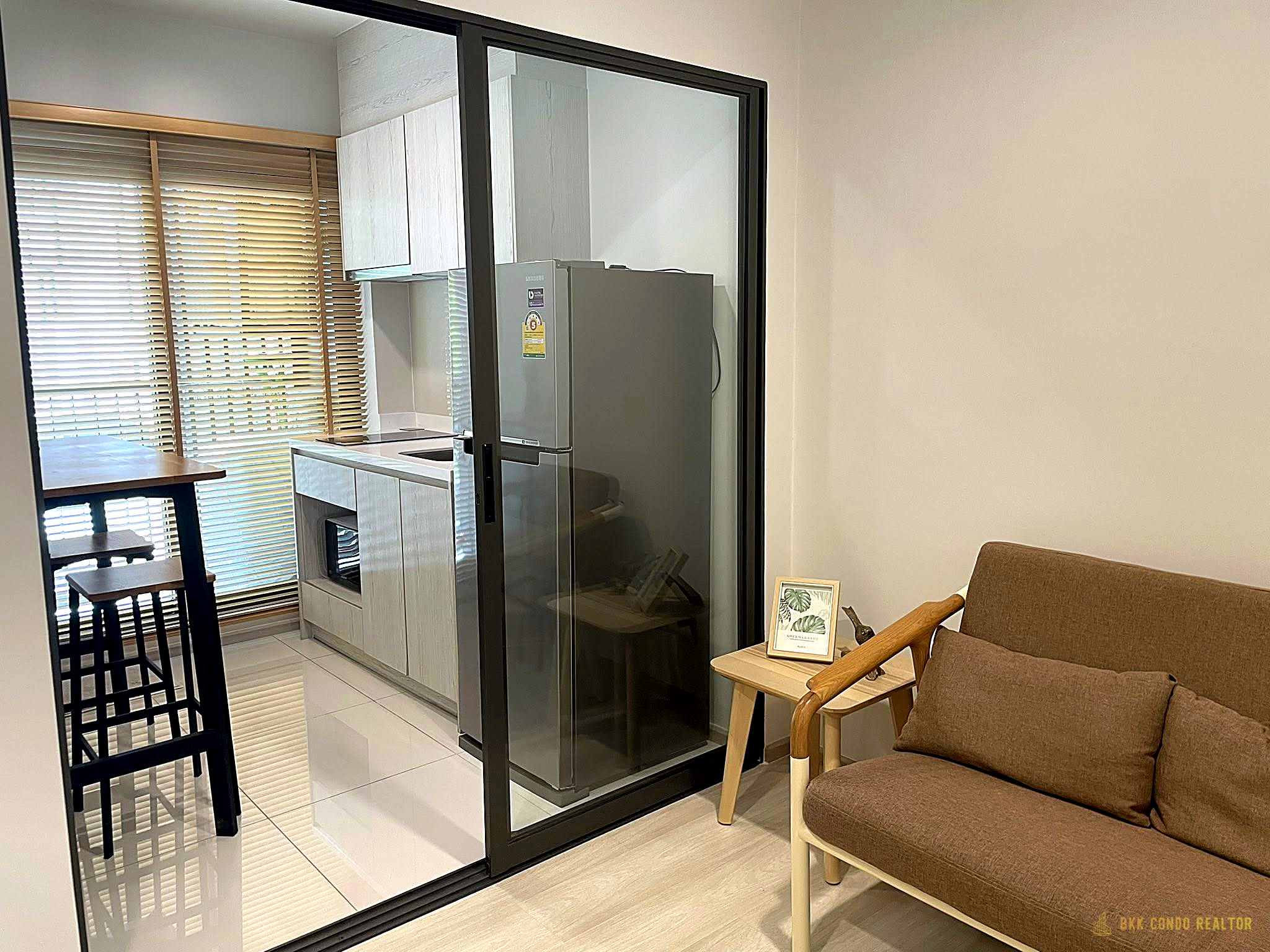 1-Bedroom Condo for Rent at Life Sukhumvit 48 (30 sqm) — Phra Khanong BTS