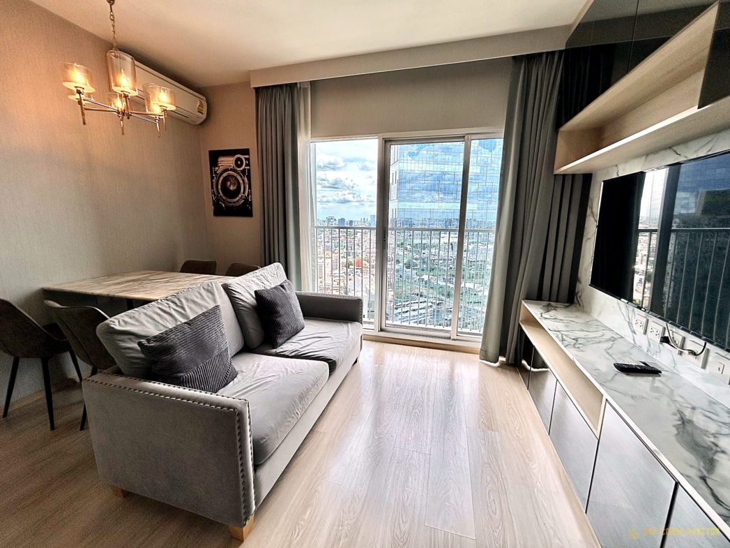 2-Bedroom Condo for Rent at Noble Revolve Ratchada 1 (54 sqm) — Huai Khwang MRT