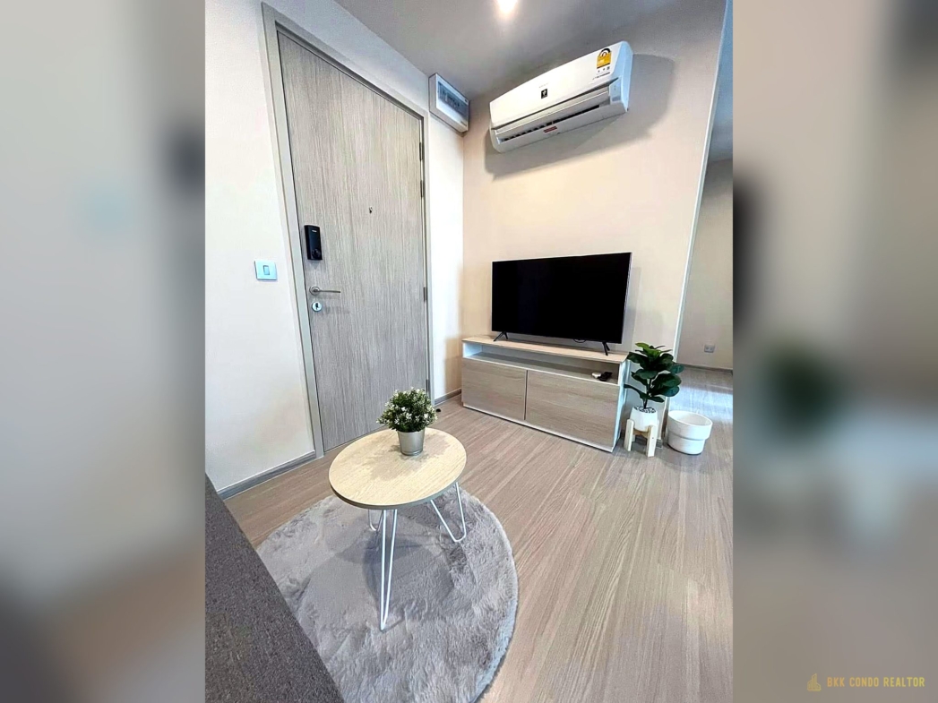 1-Bedroom Condo for Rent at Aspire Erawan Prime (32.5 sqm) — Chang Erawan BTS