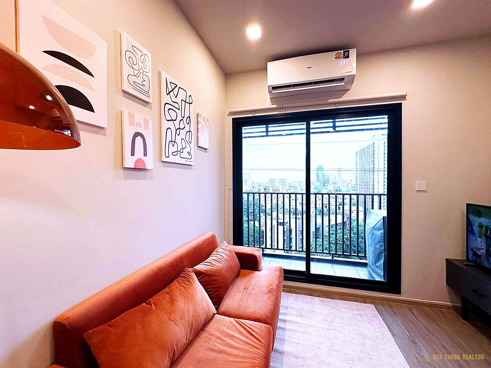 03-living_room-220 2-Bedroom Condo for Rent at Metris District Ladprao (43 sqm) — BTS Ha Yaek Lat Phrao