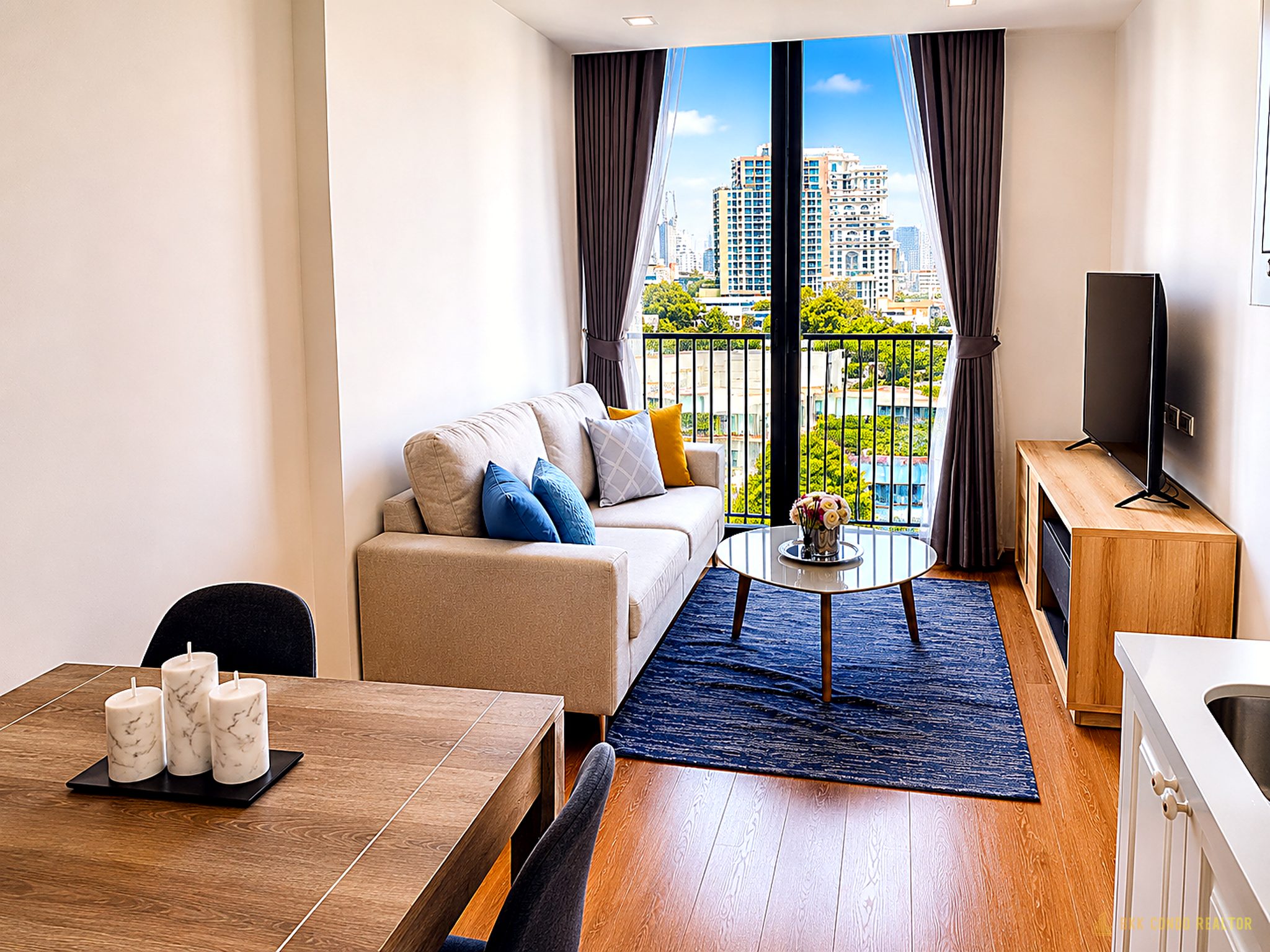 1-Bedroom Condo for Rent at Noble BE33 (34 sqm) — Phrom Phong BTS