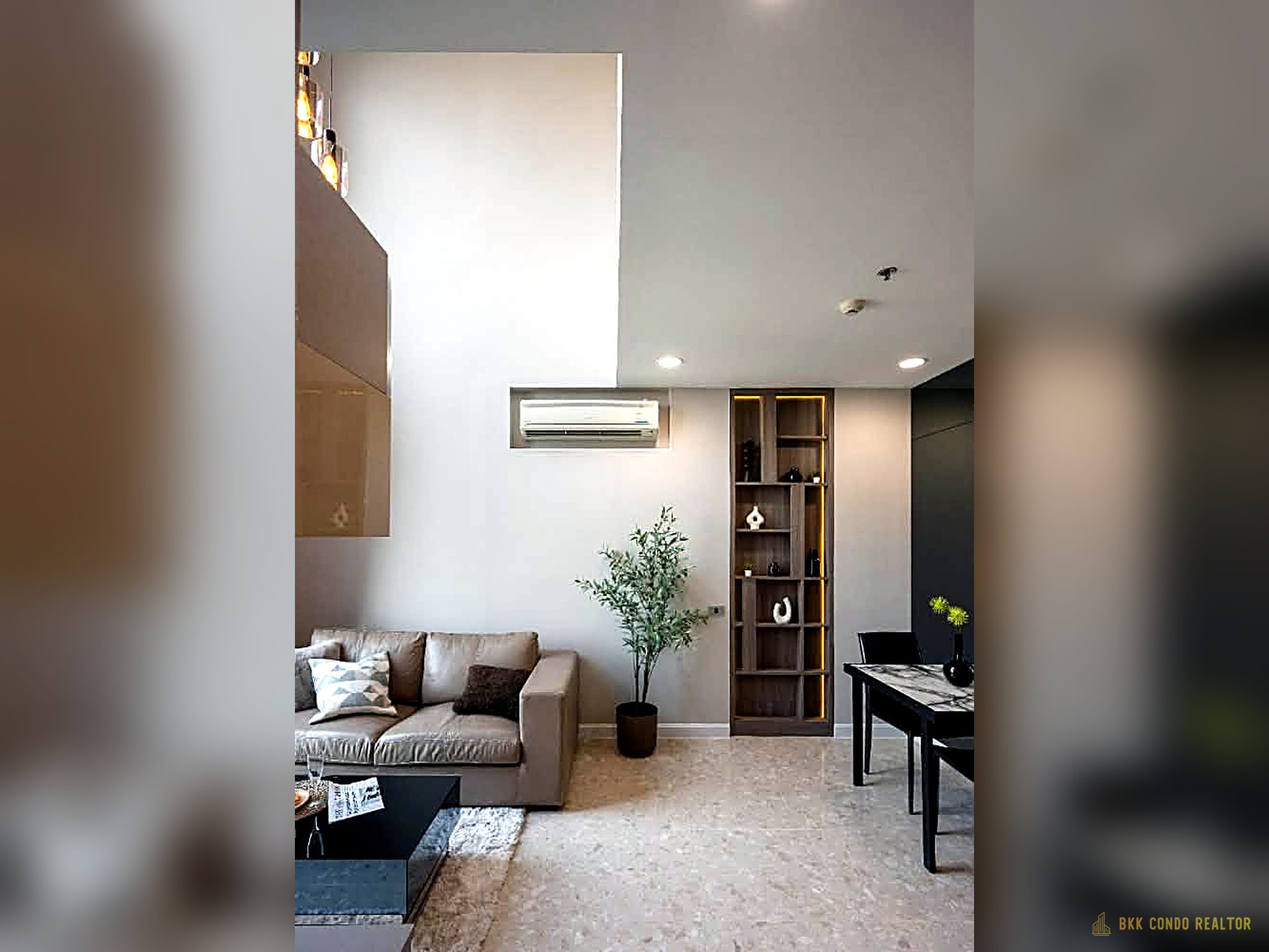 03-living_room-30 Duplex 2-Bedroom Condo for Rent at The Crest Sukhumvit 34 (98.05 sqm) — Thonglor BTS