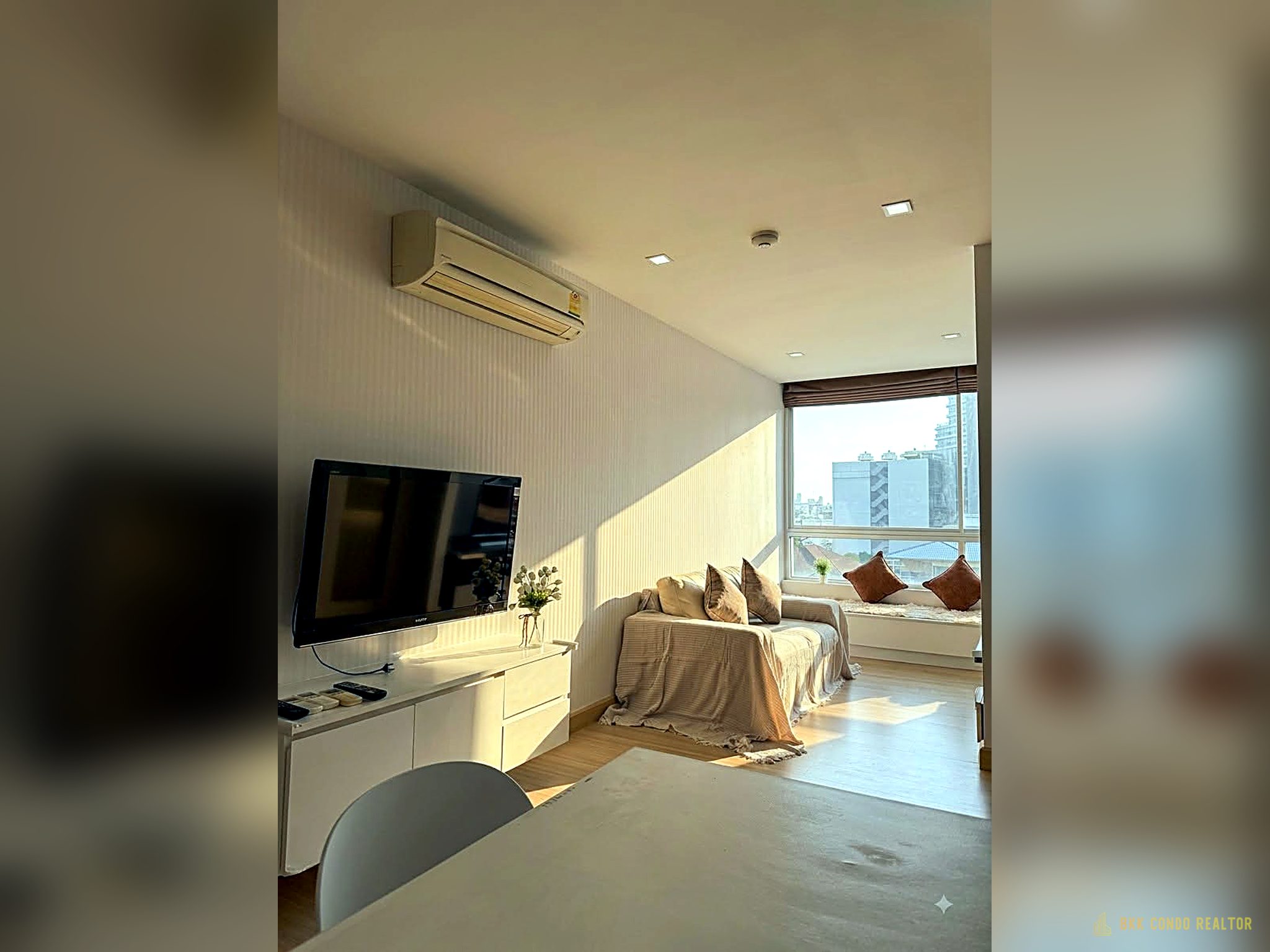 1-Bedroom Condo for Rent at Tree Condo Sukhumvit 42 (50 sqm) — Ekkamai BTS