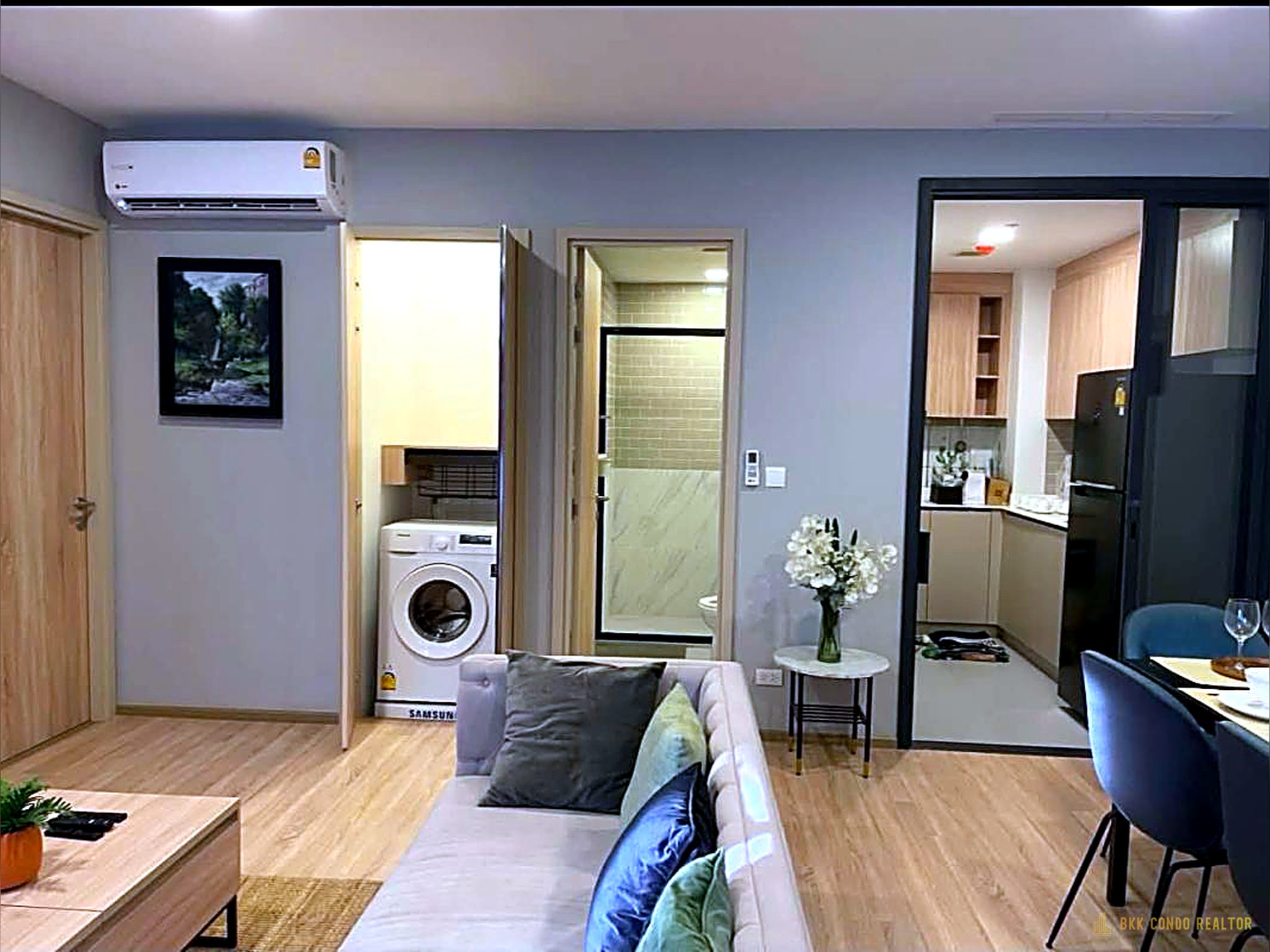3-Bedroom Condo for Rent at XT Phayathai (100 sqm) — Phaya Thai BTS