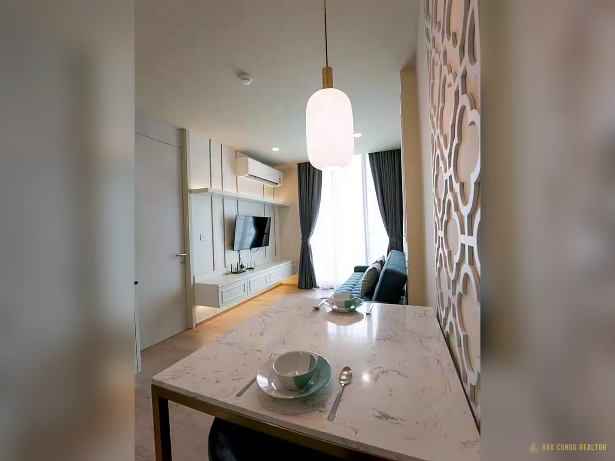 1-Bedroom Condo for Rent at Noble Recole Sukhumvit 19 (35 sqm) — Asoke BTS