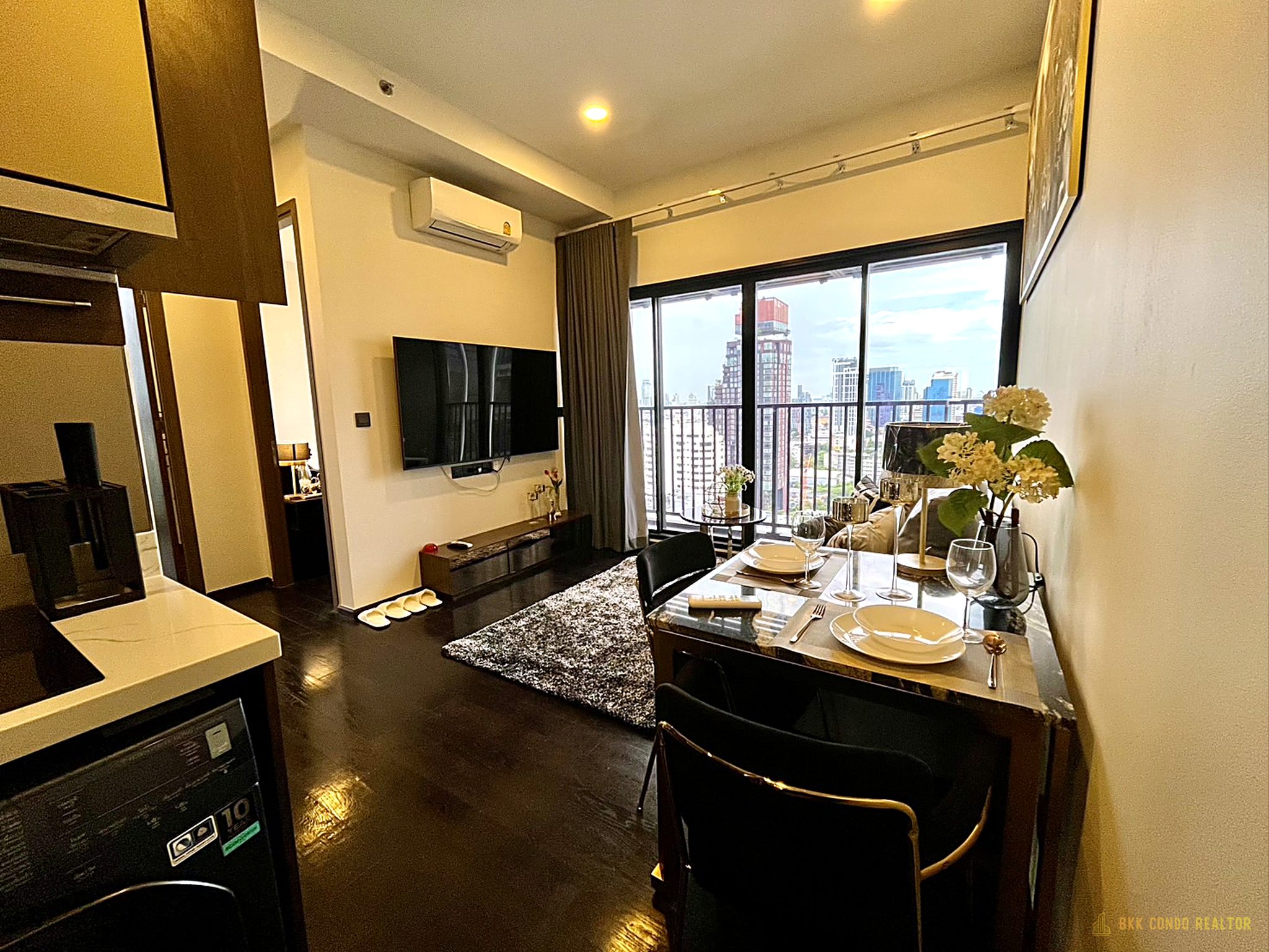 2-Bedroom Condo for Rent at Park Origin Thonglor (46 sqm) — Thonglor BTS