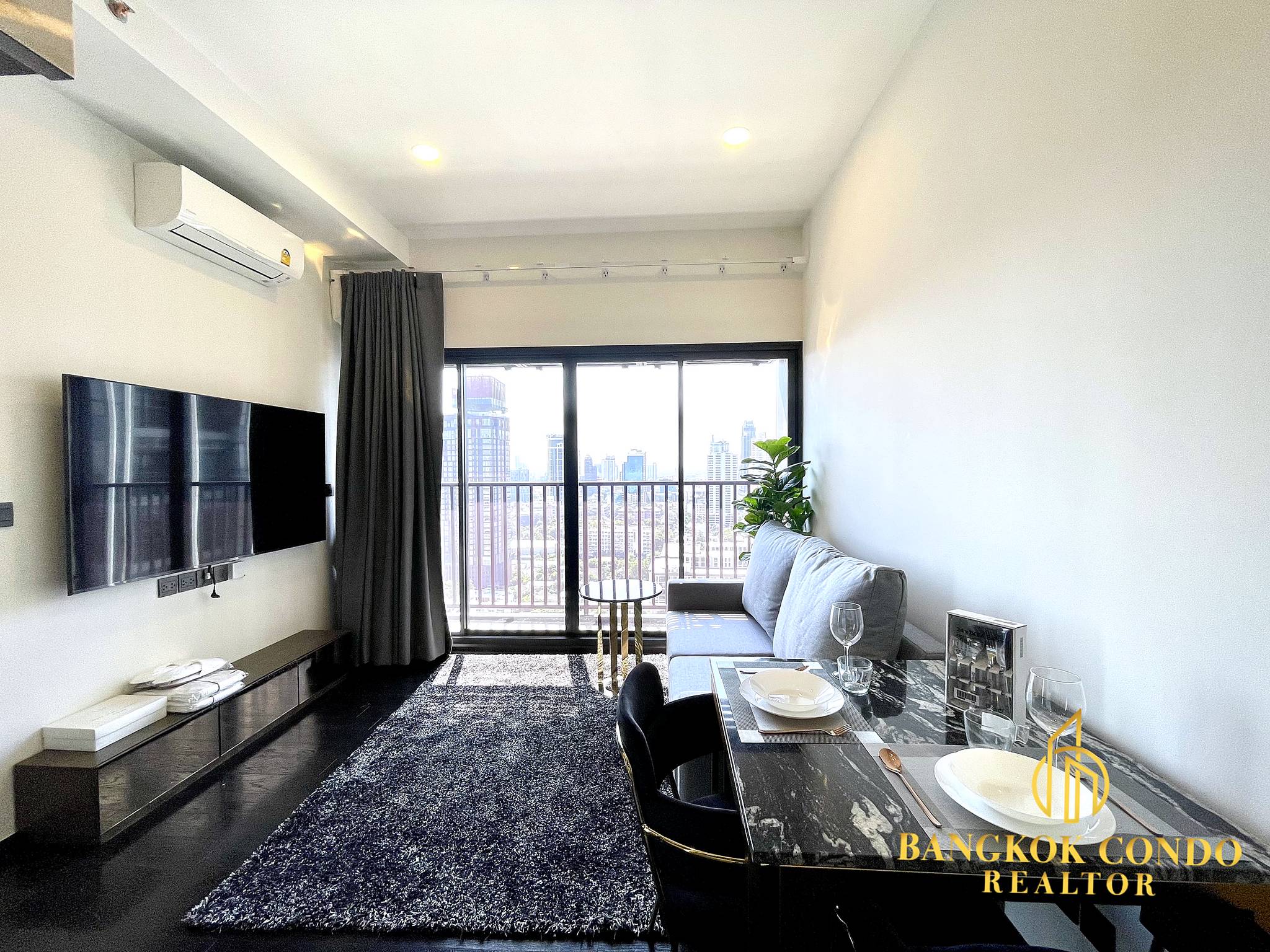 2-Bedroom Condo for Rent at Park Origin Thonglor (46 sqm) — Thonglor BTS