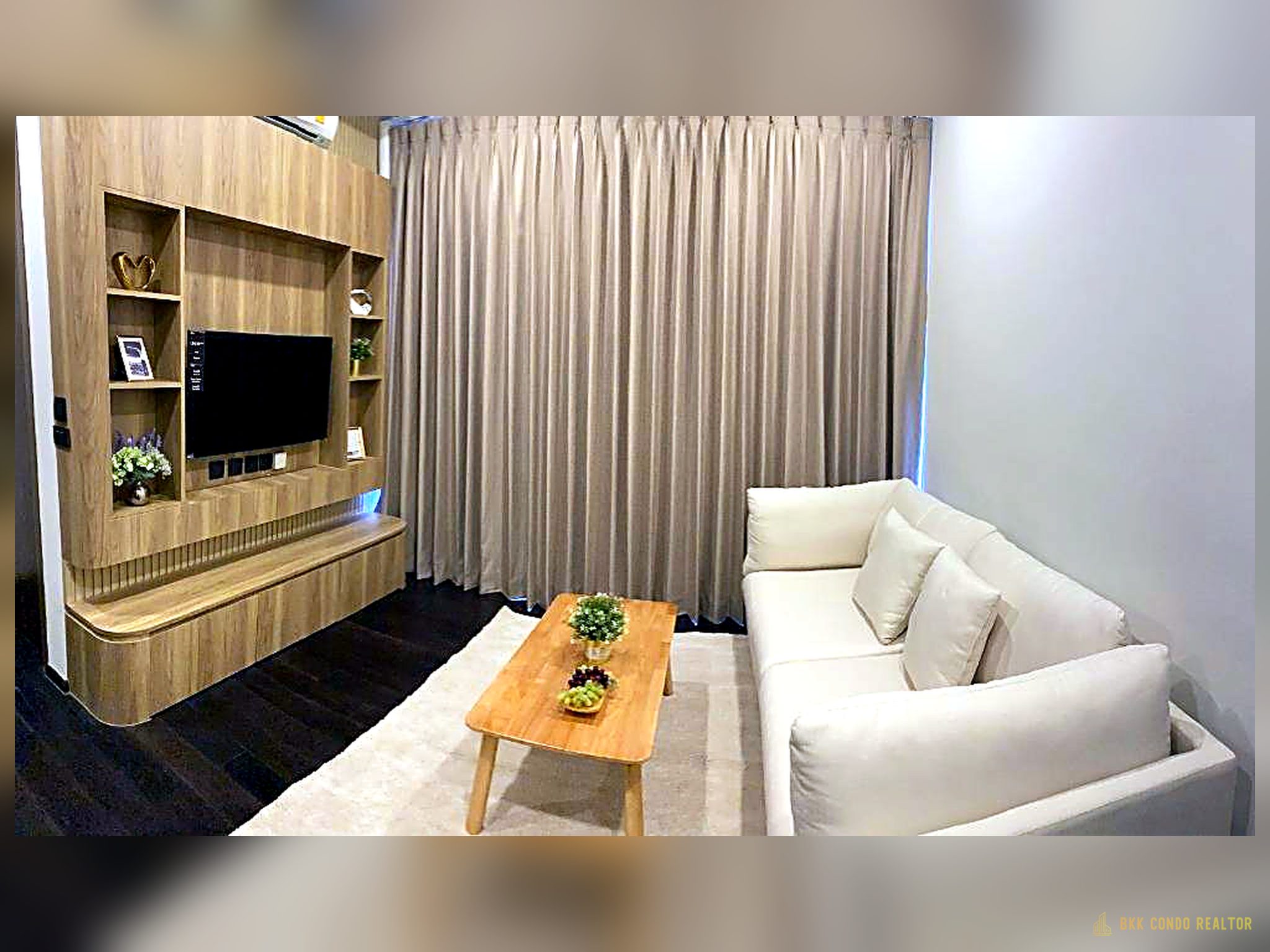2-Bedroom Condo for Rent at Park Origin Thonglor (45 sqm) — Thonglor BTS