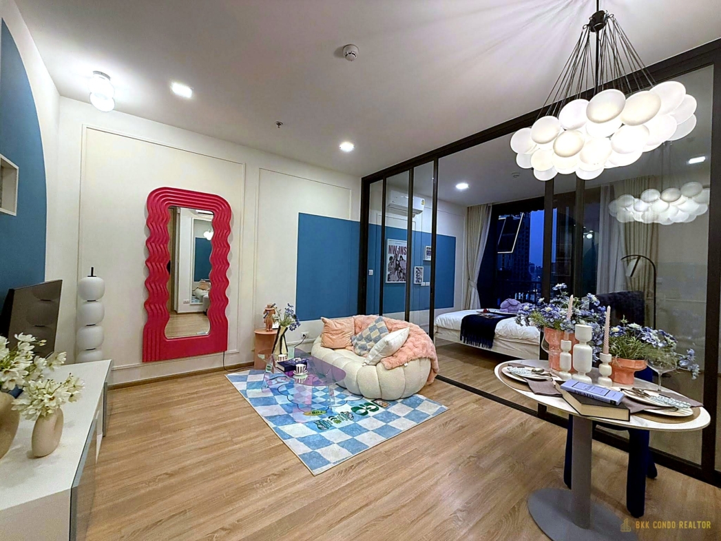 1-Bedroom Condo for Rent at XT Phayathai (40 sqm) — Phaya Thai BTS