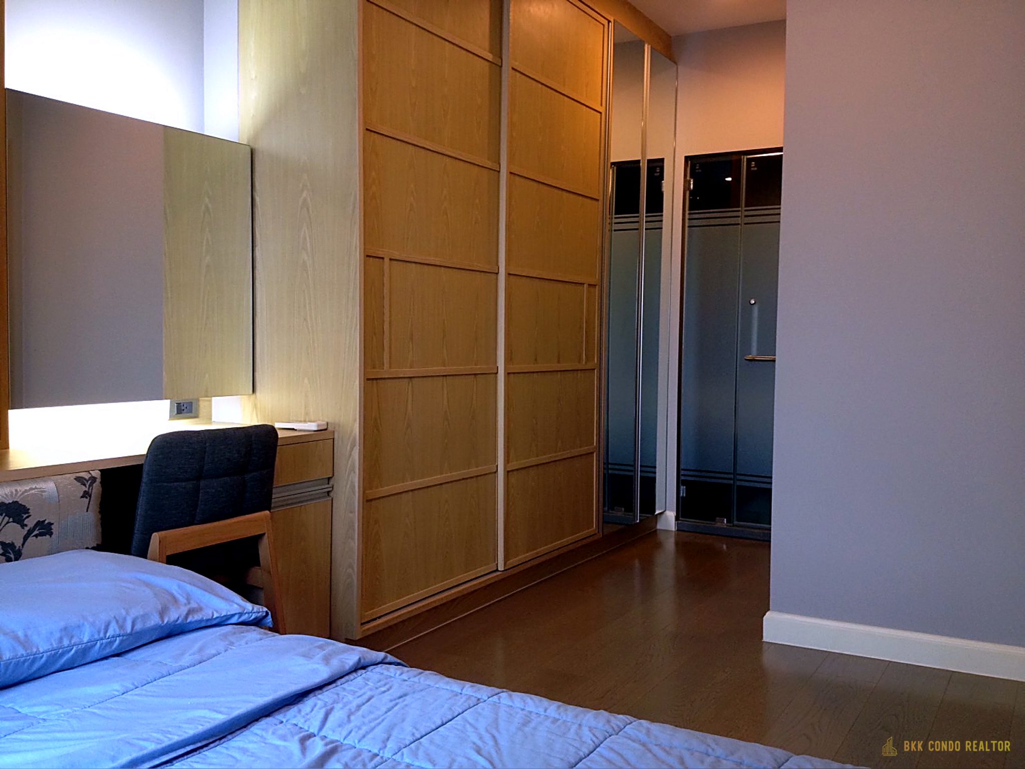 1-Bedroom Condo for Rent at The Crest Sukhumvit 34 (45.39 sqm) — Thonglor BTS