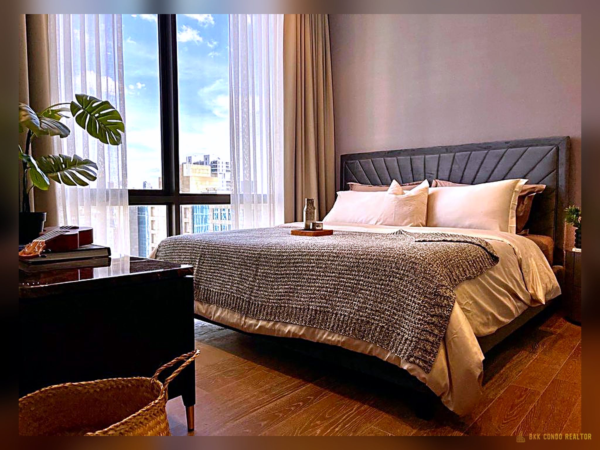 1-Bedroom Condo for Rent at Muniq Langsuan (58 sqm) — Chidlom BTS