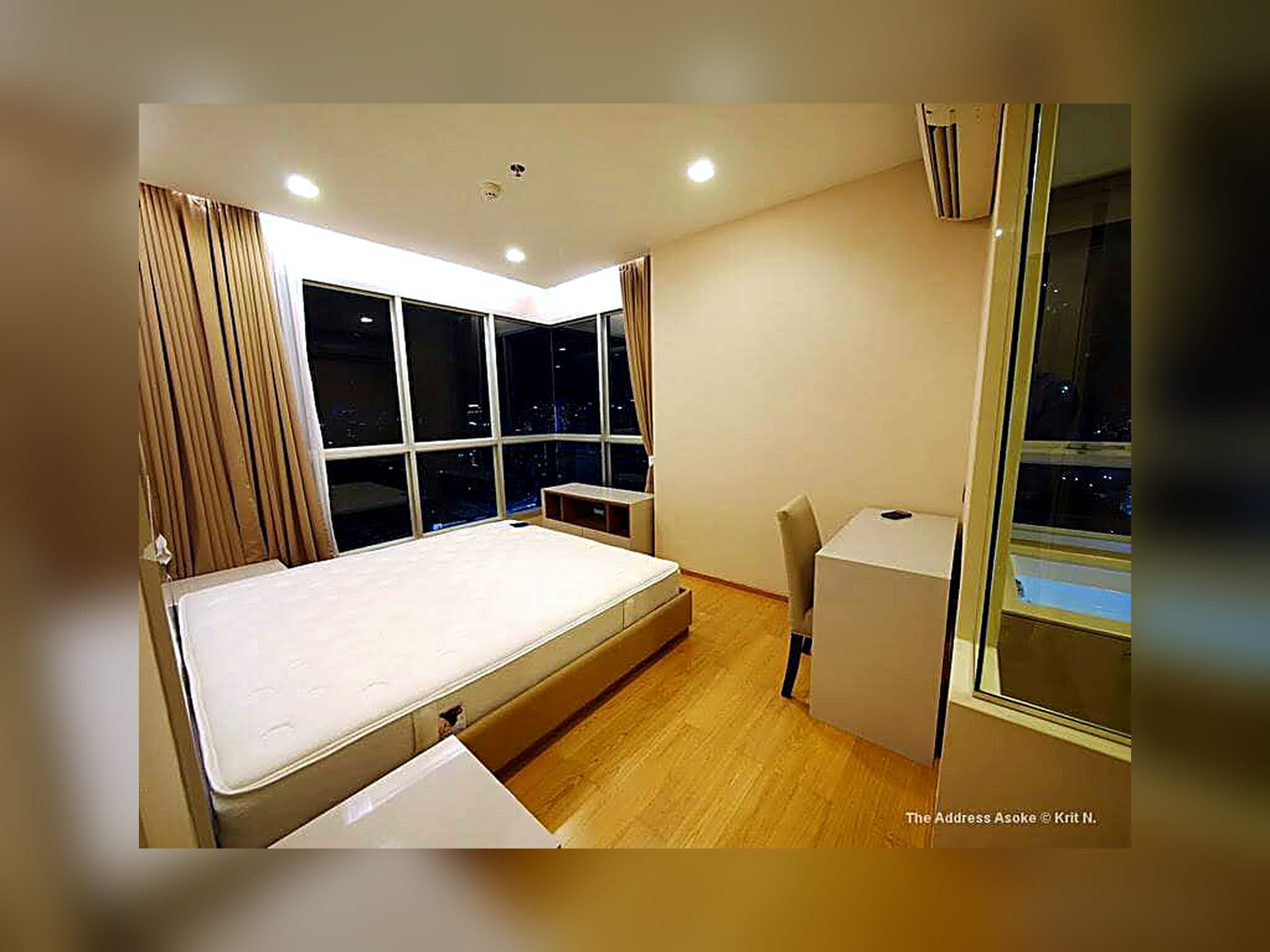 2-Bedroom Condo for Rent at The Address Asoke (65 sqm) — Phetchaburi MRT