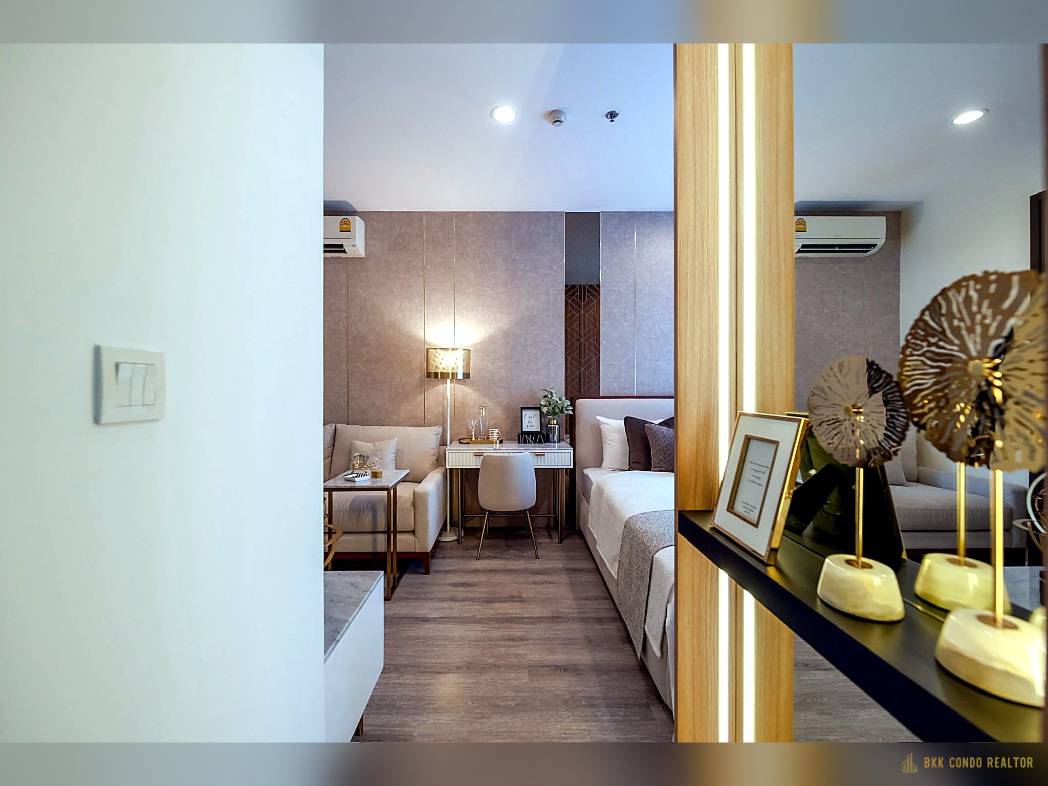 1-Bedroom Condo for Rent at IDEO Mobi Asoke (29 sqm) — Phetchaburi MRT