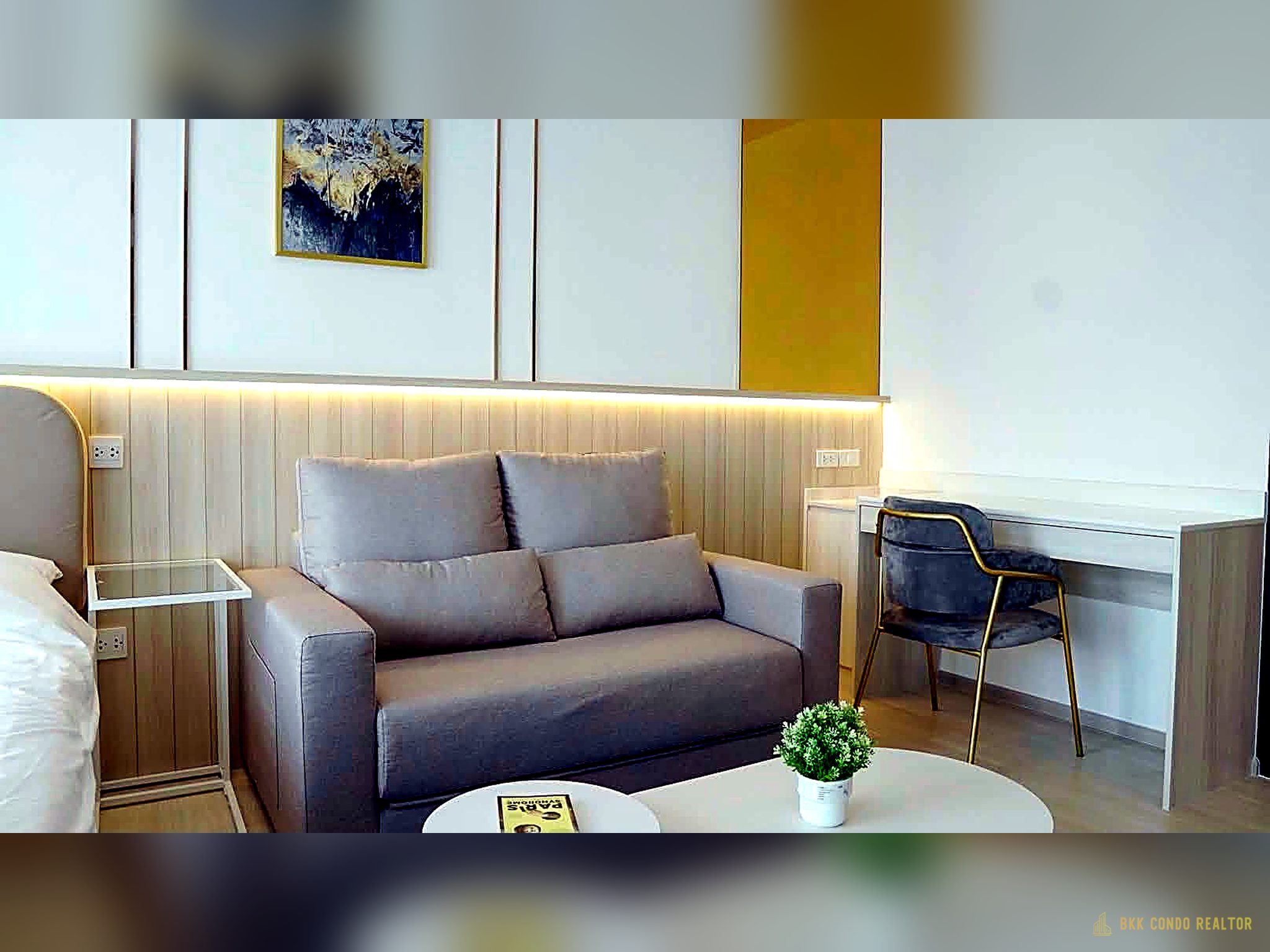 Studio Condo for Rent at Life One Wireless (28 sqm) — Ploenchit BTS