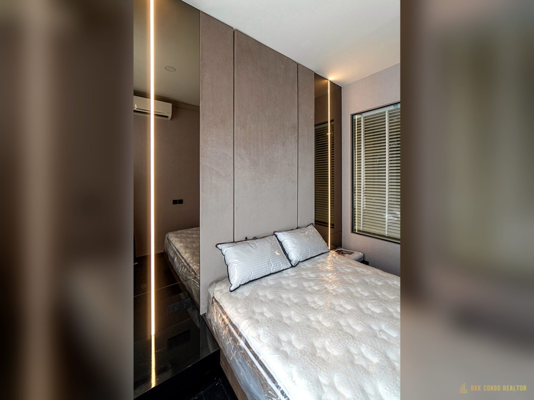 1-Bedroom Condo for Rent at Park Origin Thonglor (32.5 sqm) — Thonglor BTS