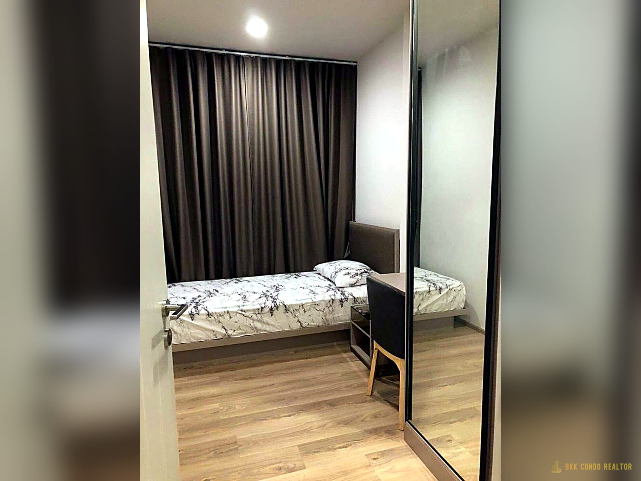 2-Bedroom Condo for Rent at Oka Haus (50 sqm) — Thonglor BTS