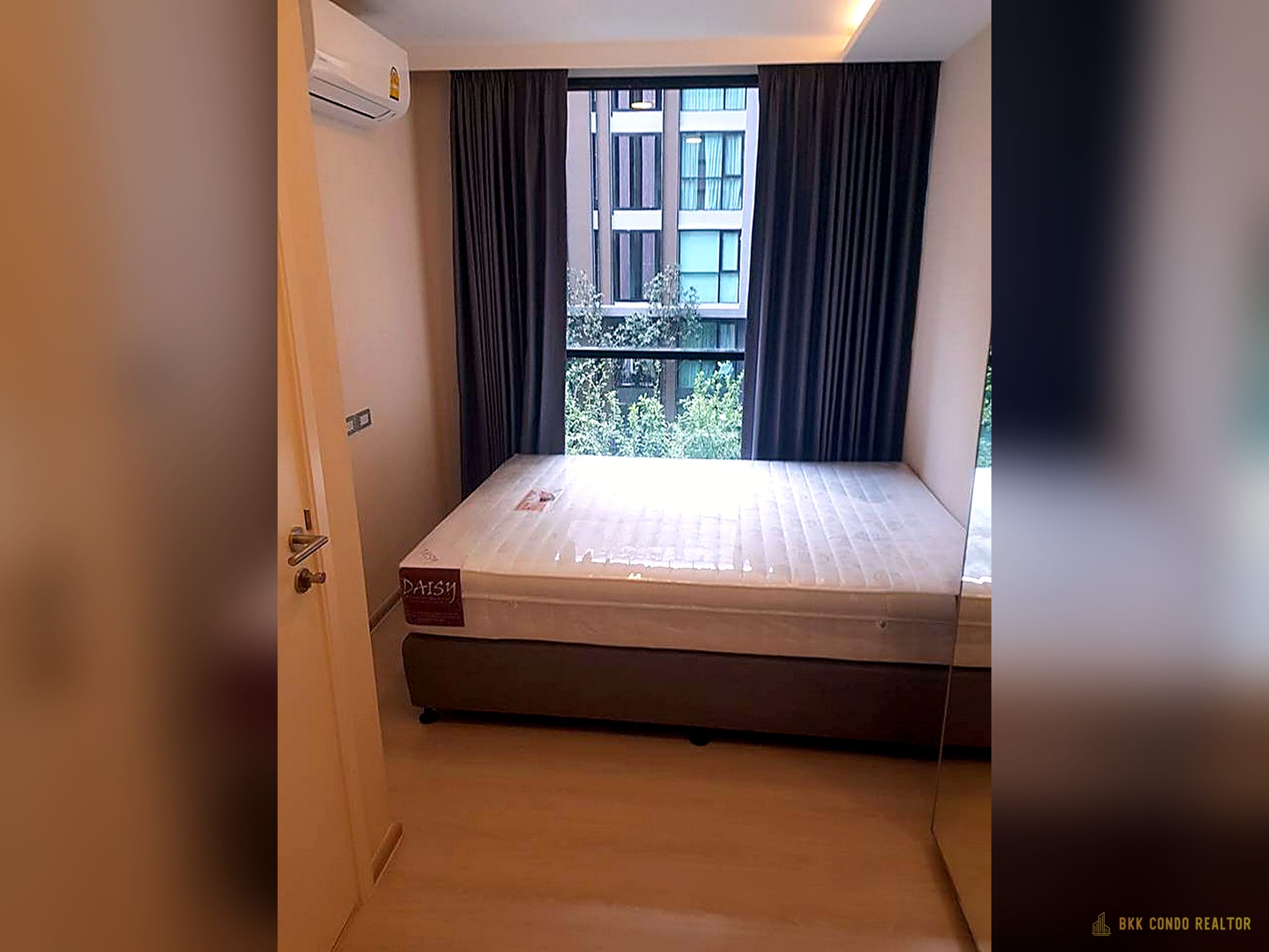2-Bedroom Condo for Rent at Vtara Sukhumvit 36 (52 sqm) — Thong Lo BTS