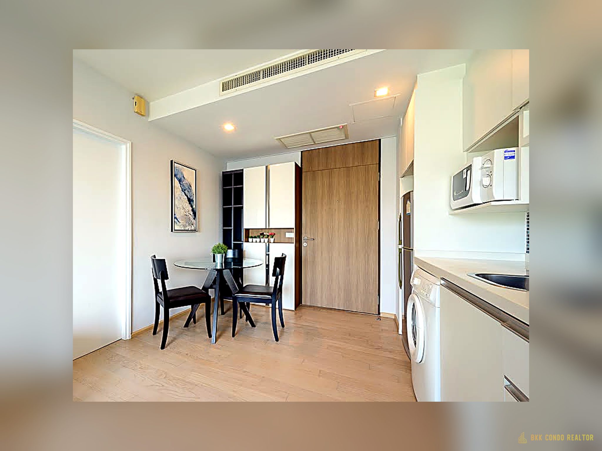 1-Bedroom Condo for Rent at Noble Remix Thonglor (43 sqm) — Thonglor BTS