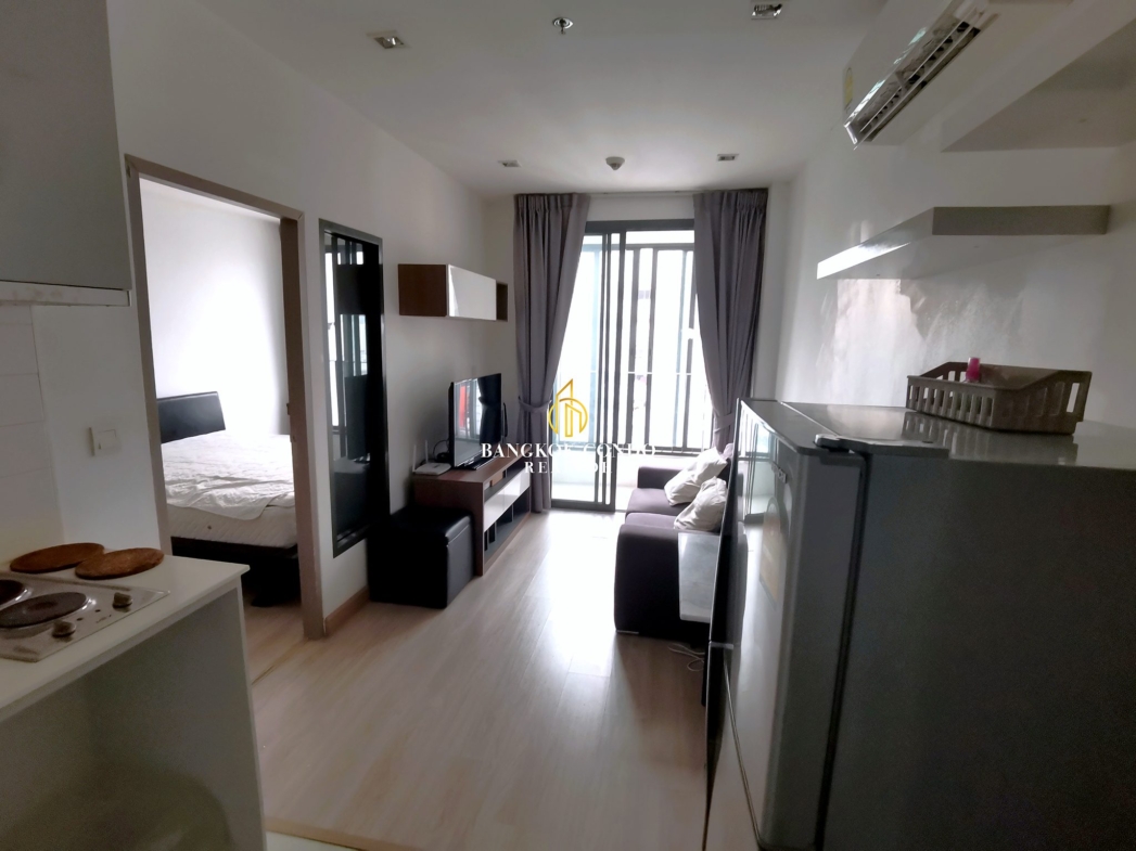 1-Bedroom Condo for Rent at IDEO Mobi Phayathai (30.5 sqm) — Phaya Thai BTS