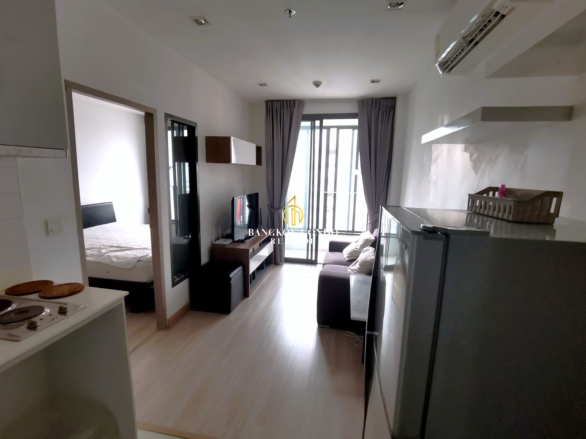 1-Bedroom Condo for Rent at IDEO Mobi Phayathai (30.5 sqm) — Phaya Thai BTS