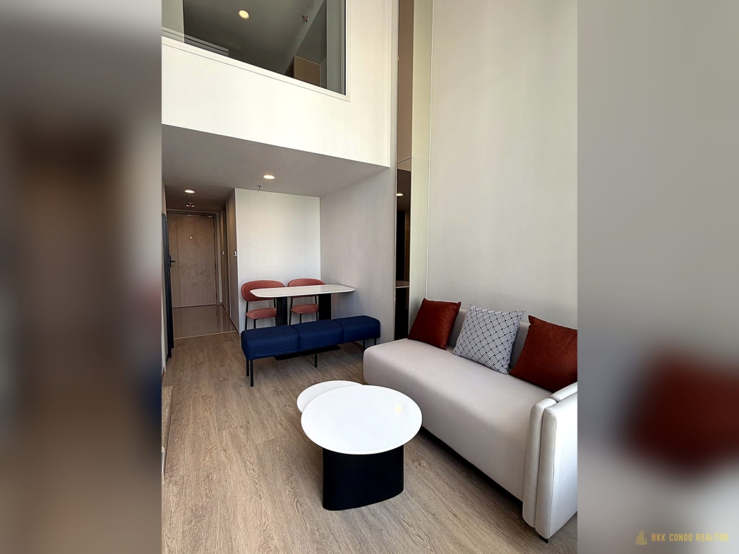 Duplex 1-Bedroom Condo for Rent at Culture Chula (35 sqm) — Sam Yan MRT