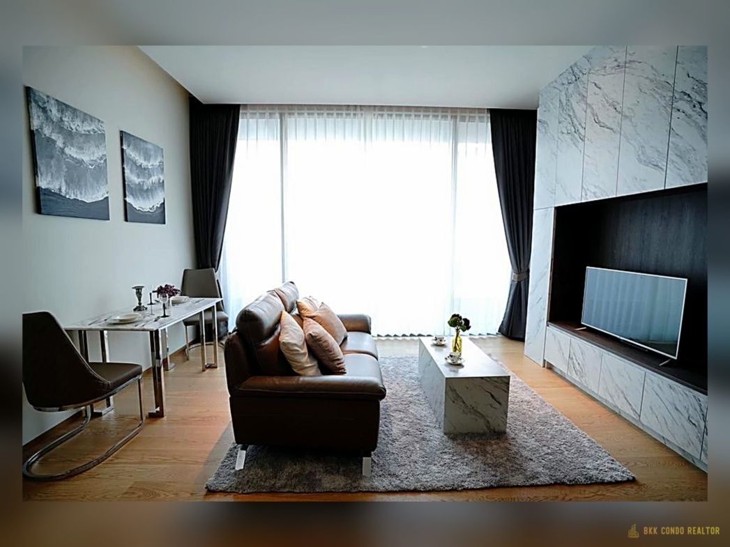 1-Bedroom Condo for Rent at Saladaeng One (57 sqm) — Silom MRT
