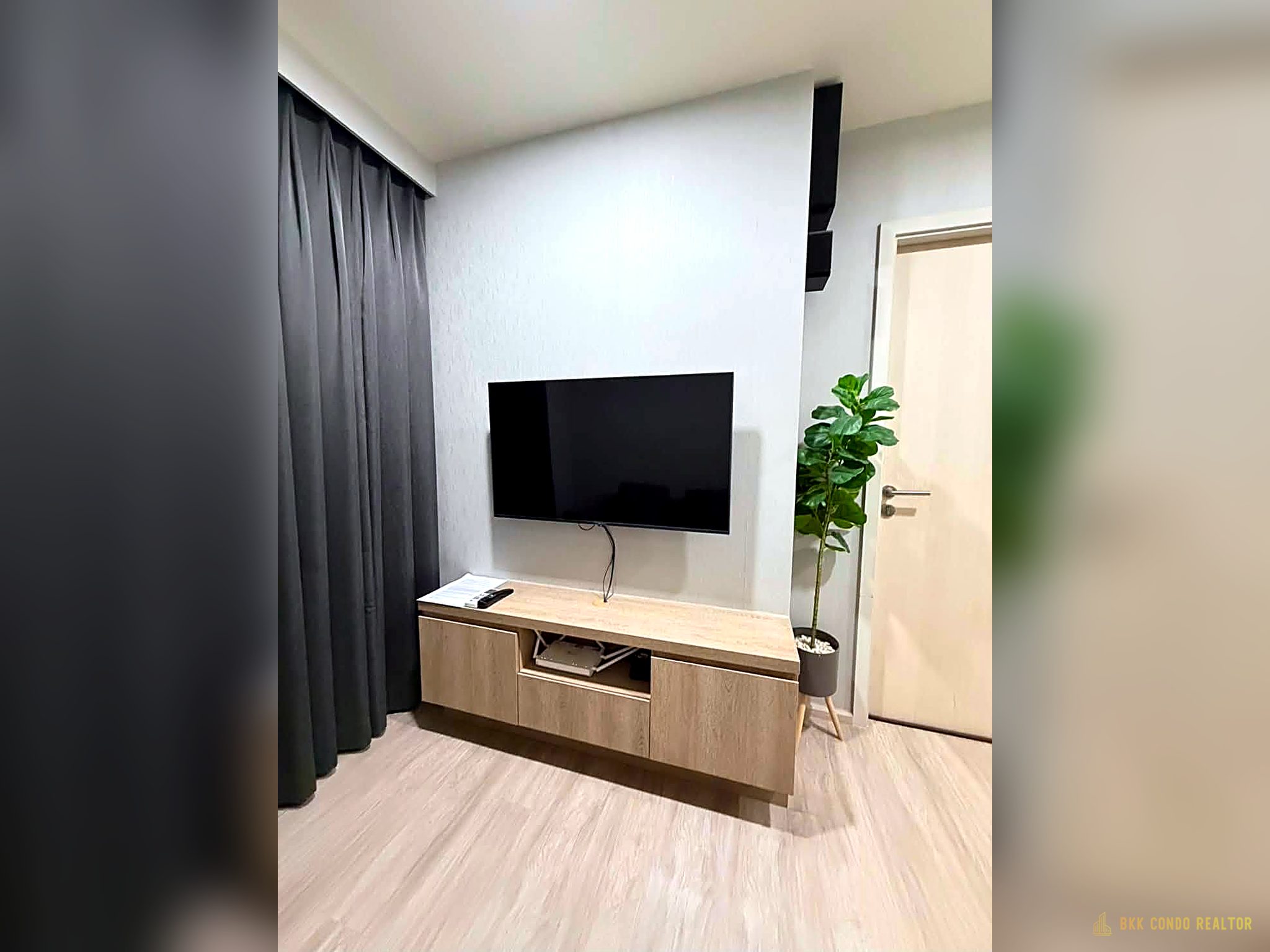 1-Bedroom Condo for Rent at MAESTRO 03 Ratchada – Rama 9 (30 sqm) — Rama 9 MRT