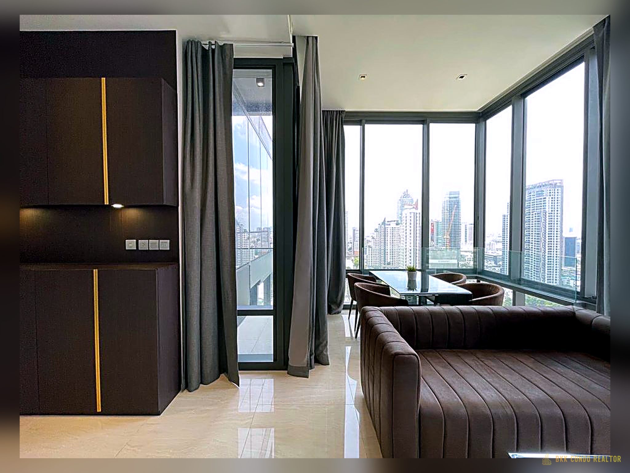 2-Bedroom Condo for Rent at Ashton Silom (72 sqm) — Saint Louis BTS