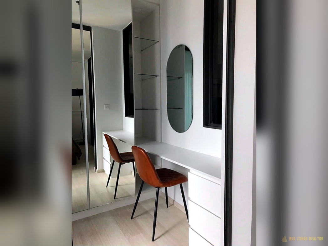 1-Bedroom Condo for Rent at Life One Wireless (35 sqm) — Ploenchit BTS