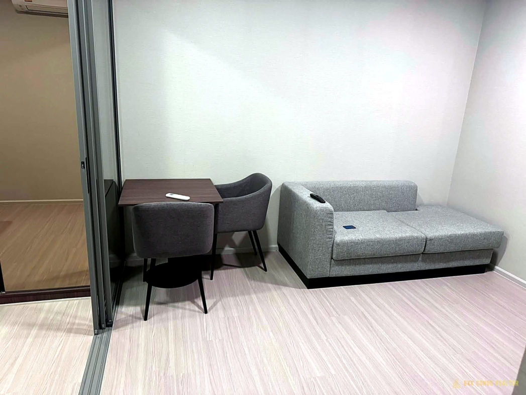 1-Bedroom Condo for Rent at Quintara Phume Sukhumvit 39 (30.85 sqm) — Phrom Phong BTS