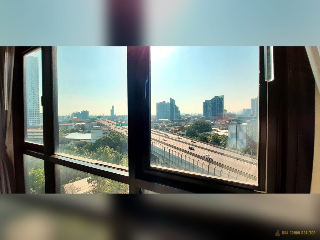 1-Bedroom Condo for Rent at The Base Park West (27 sqm) — On Nut BTS