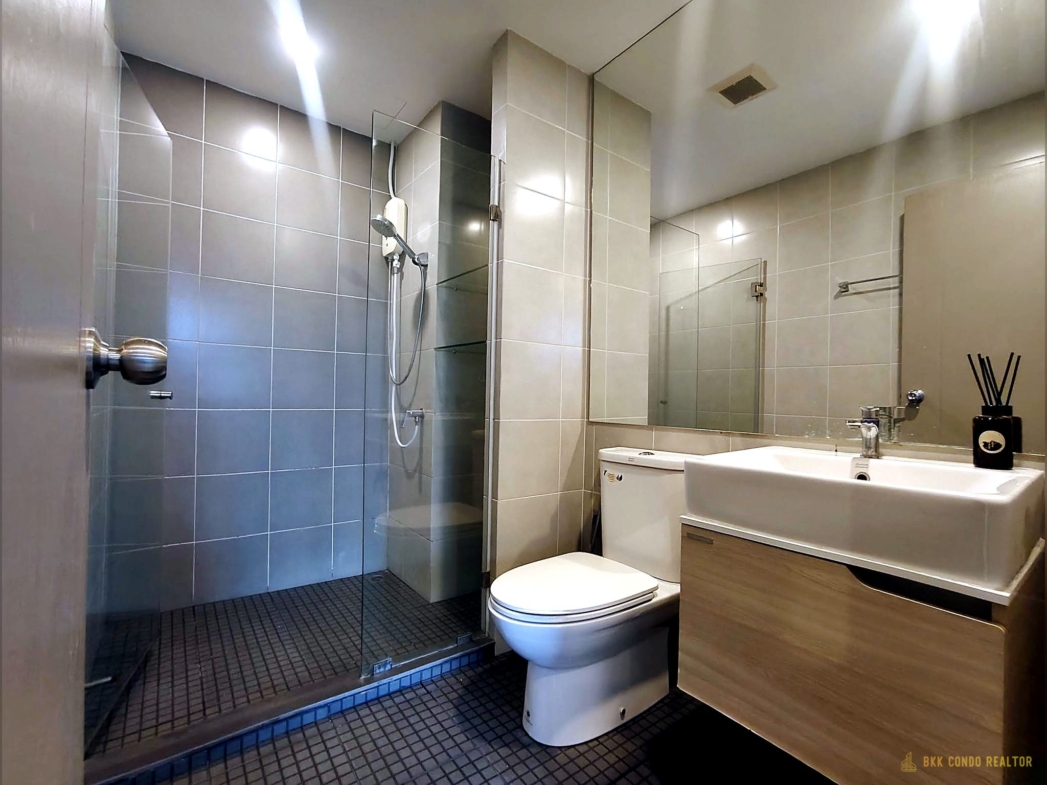 2-Bedroom Condo for Rent at Ideo O2 Bangna (47 sqm) — Bangna BTS