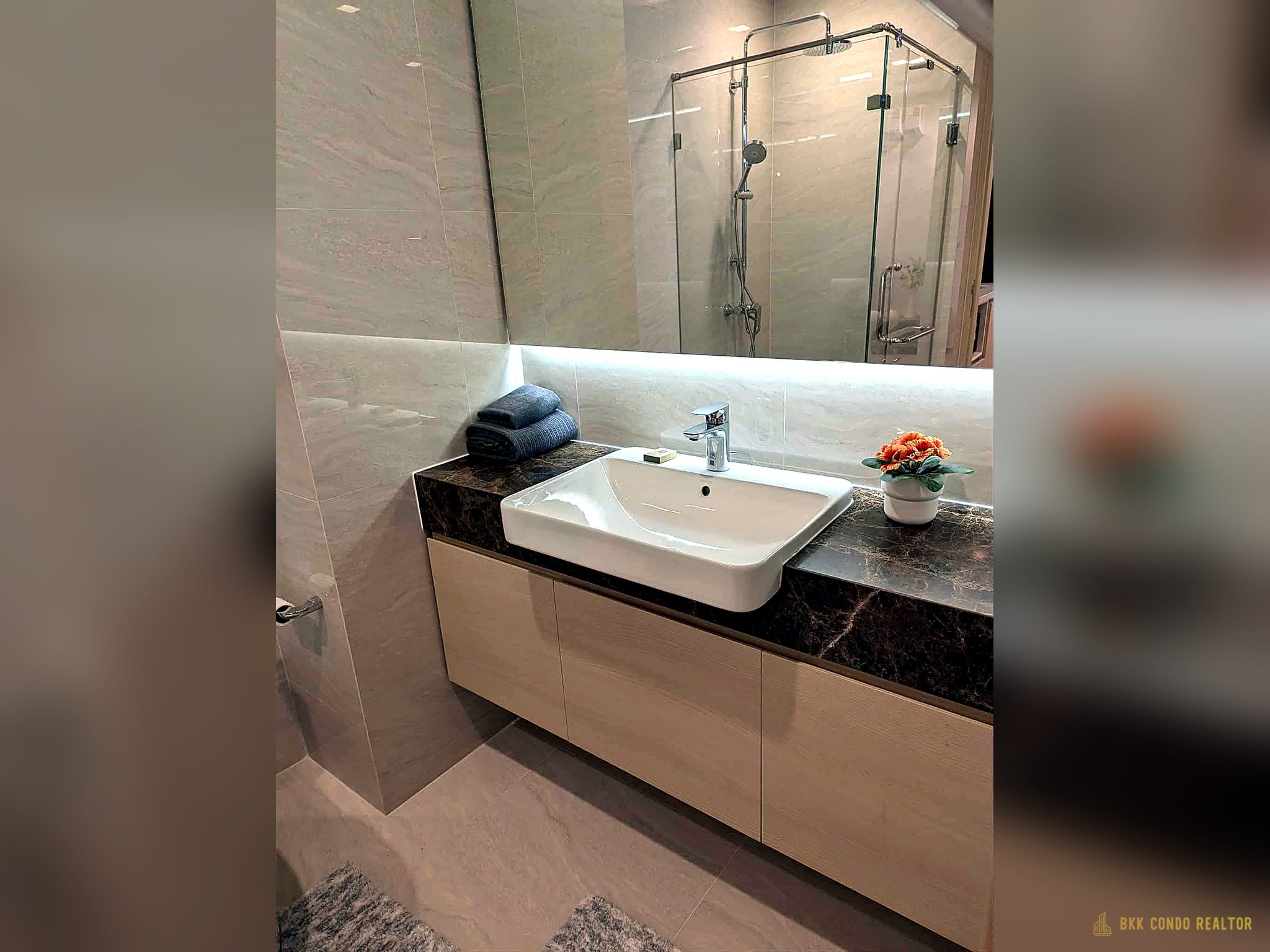 2-Bedroom Condo for Rent at Noble State39 (60 sqm) — Phrom Phong BTS