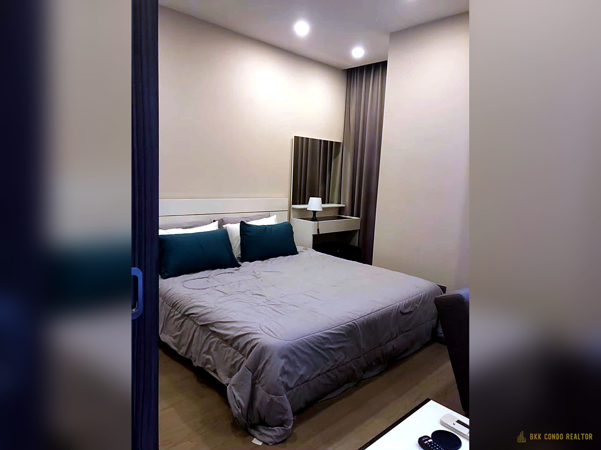 1-Bedroom Condo for Rent at Ashton Asoke (34 sqm) — Asoke BTS