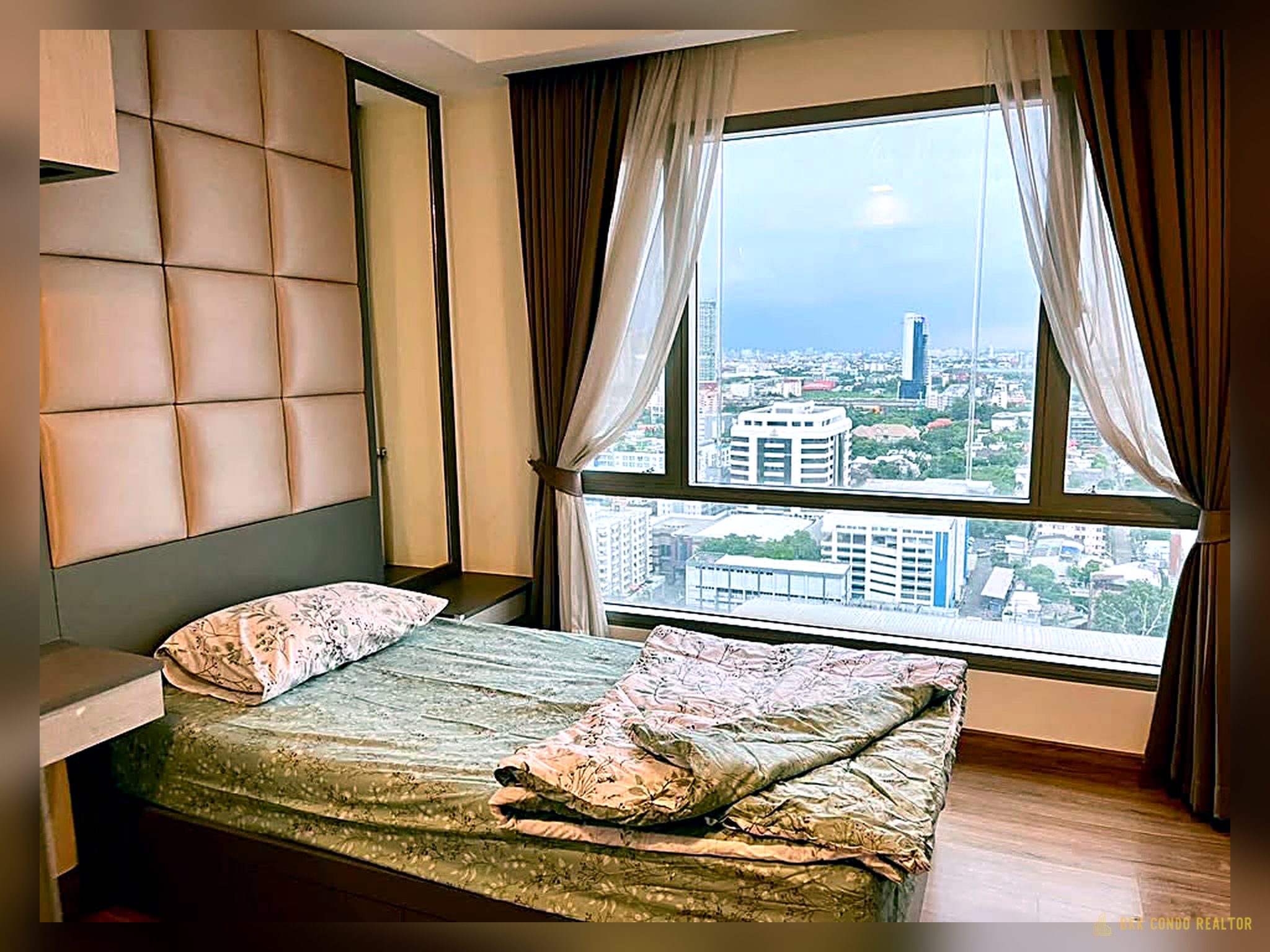 2-Bedroom Condo for Rent at Thru Thonglor (62 sqm) — Thonglor BTS