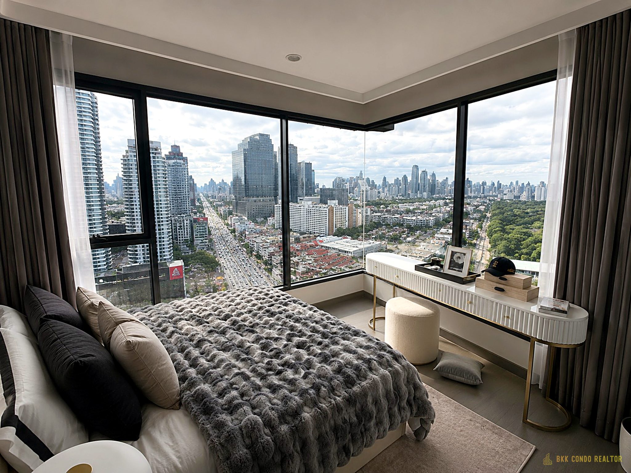 3-Bedroom Condo for Rent at Coco Parc by Dusit (102 sqm) — Asoke MRT
