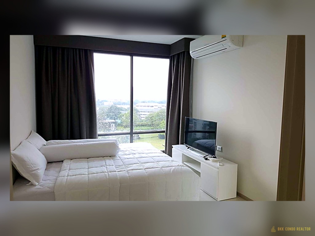1-Bedroom Condo for Rent at Rhythm Sukhumvit 42 (48 sqm) — Ekkamai BTS