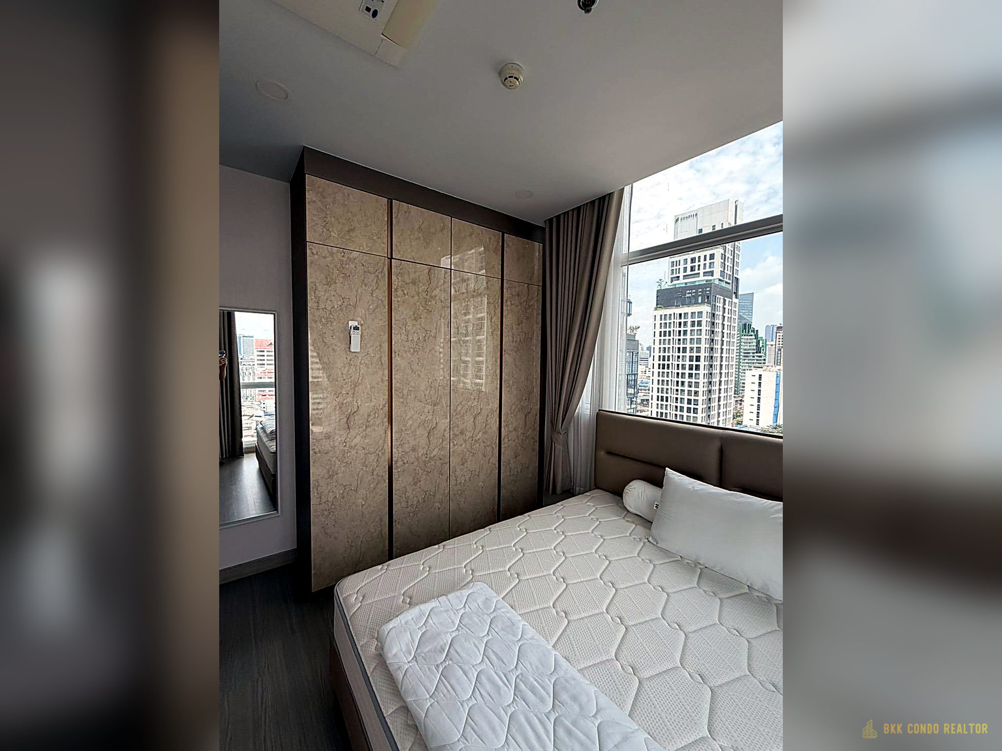 2-Bedroom Condo for Rent at Supalai Premier Si Phraya – Samyan (73 sqm) — Samyan MRT