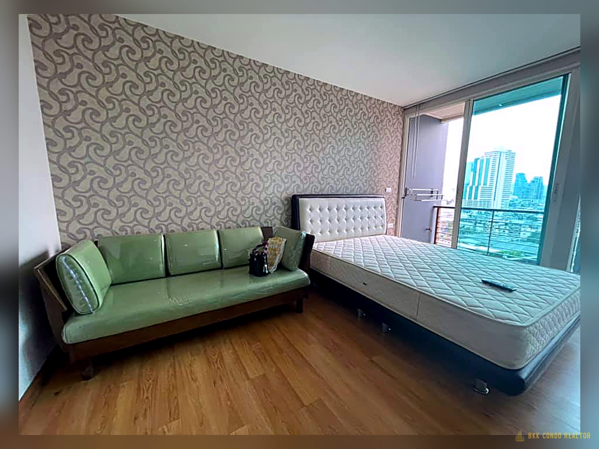 Studio Condo for Rent at Wish@Samyan (30 sqm) — Samyan MRT