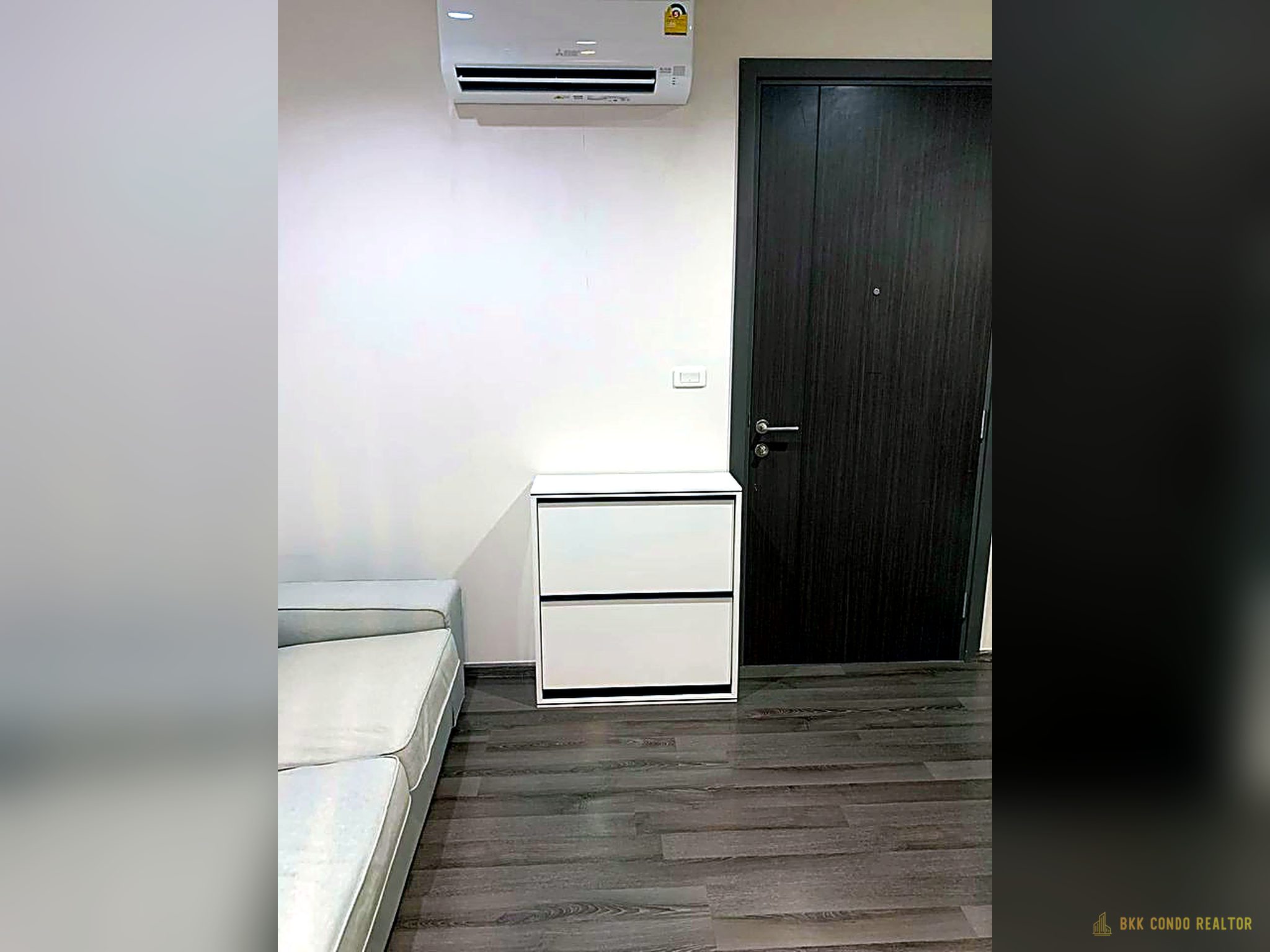 1-Bedroom Condo for Rent at The Base Park West (30 sqm) — On Nut BTS