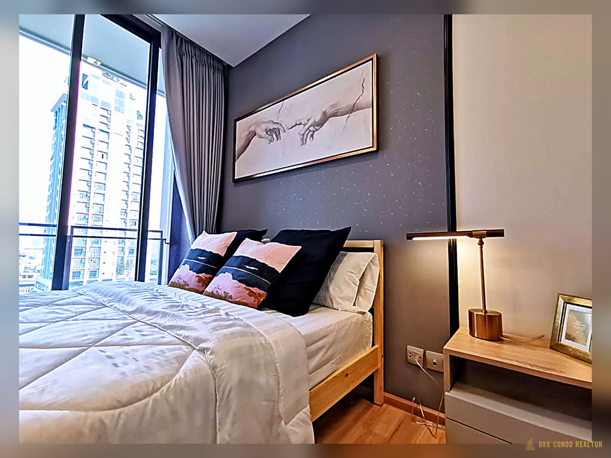 05-bedroom-166 1-Bedroom Condo for Rent at THE LINE Phahol-Pradipat (34 sqm) — Saphan Khwai BTS