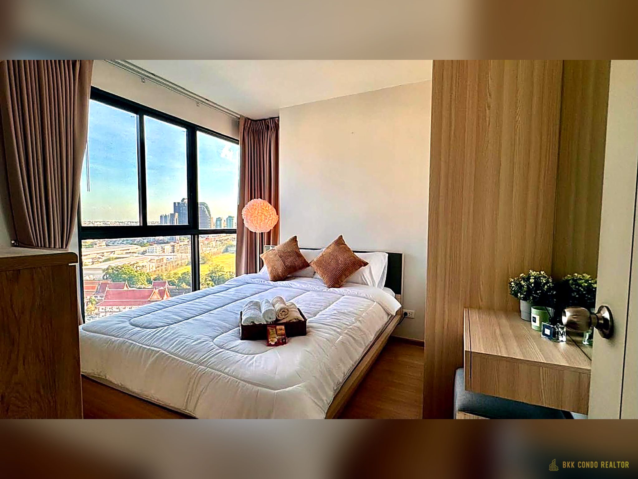 2-Bedroom Condo for Rent at Ideo O2 Bangna (47 sqm) — Bangna BTS