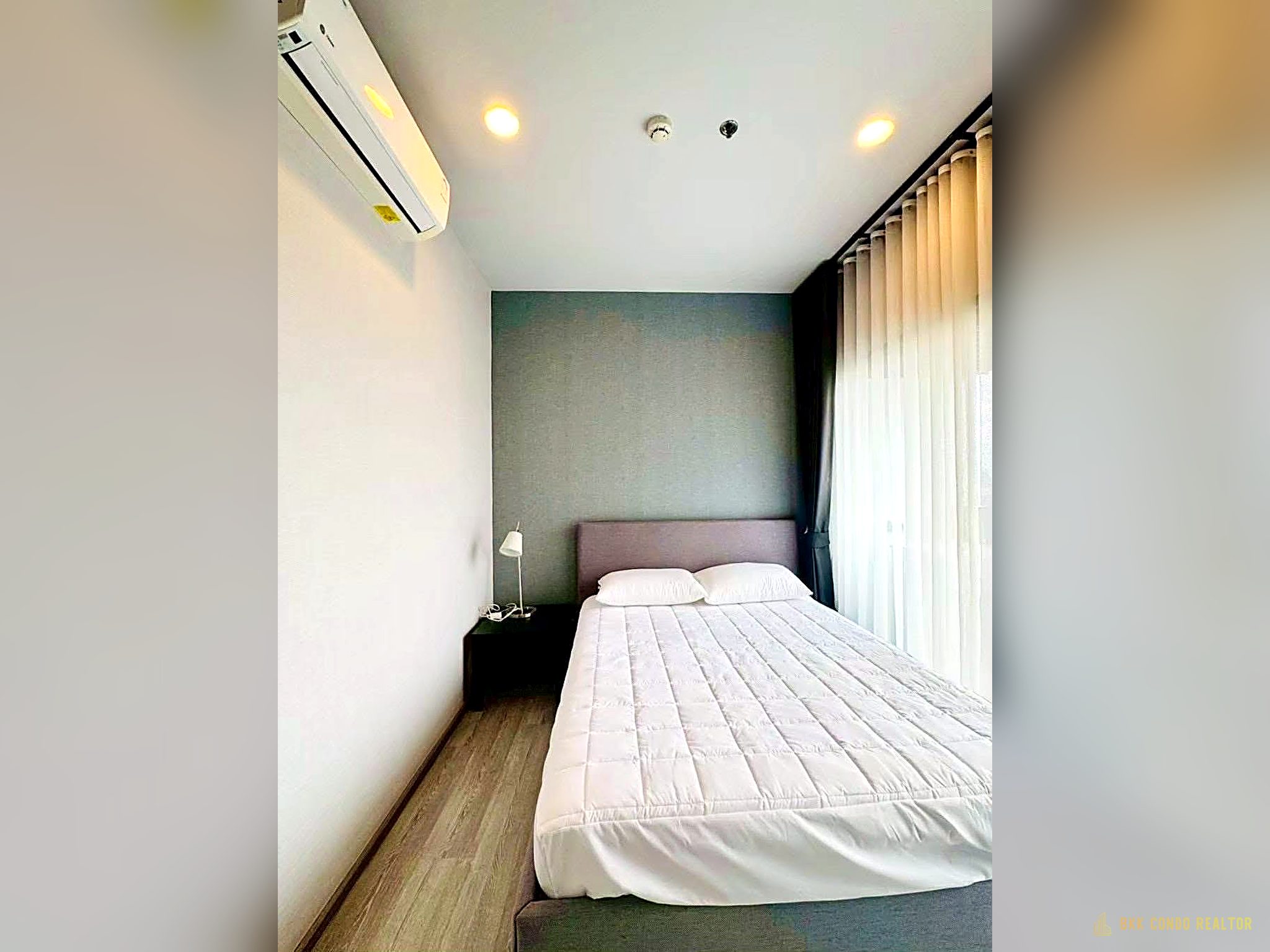 1-Bedroom Condo for Rent at XT Ekkamai (30 sqm) — Ekkamai BTS