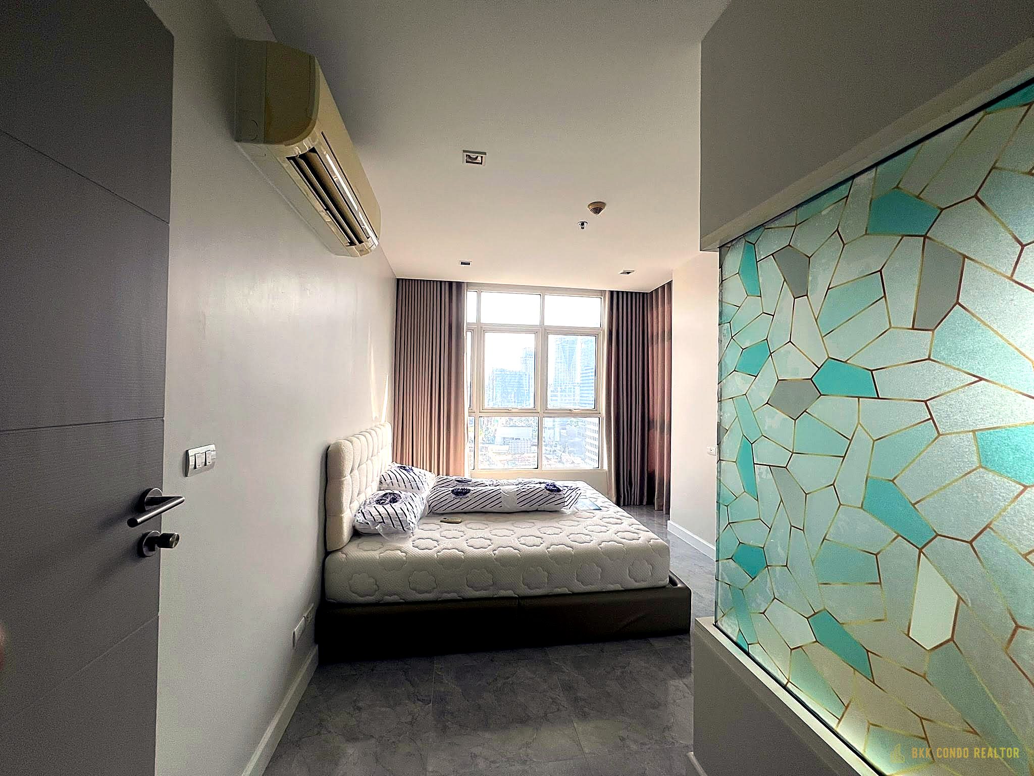 2-Bedroom Condo for Rent at Ideo Verve Ratchaprarop (69.33 sqm) — Ratchaprarop ARL