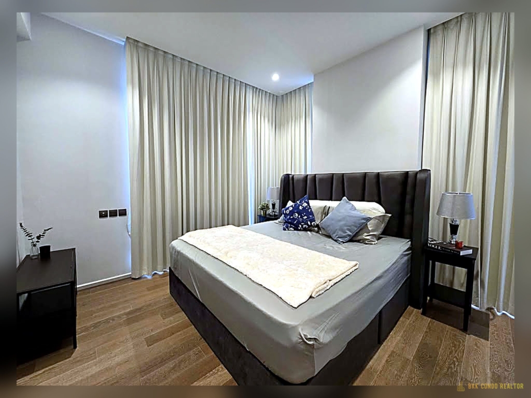 2-Bedroom Condo for Rent at Muniq Langsuan (86 sqm) — Chidlom BTS