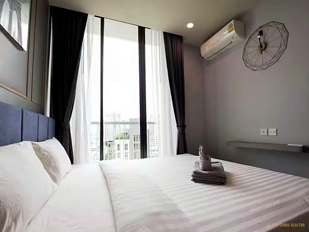 1-Bedroom Condo for Rent at Noble Recole Sukhumvit 19 (35 sqm) — Asoke BTS