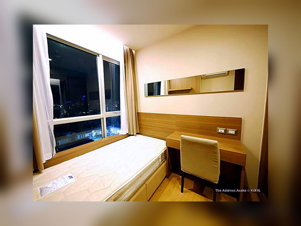 2-Bedroom Condo for Rent at The Address Asoke (65 sqm) — Phetchaburi MRT