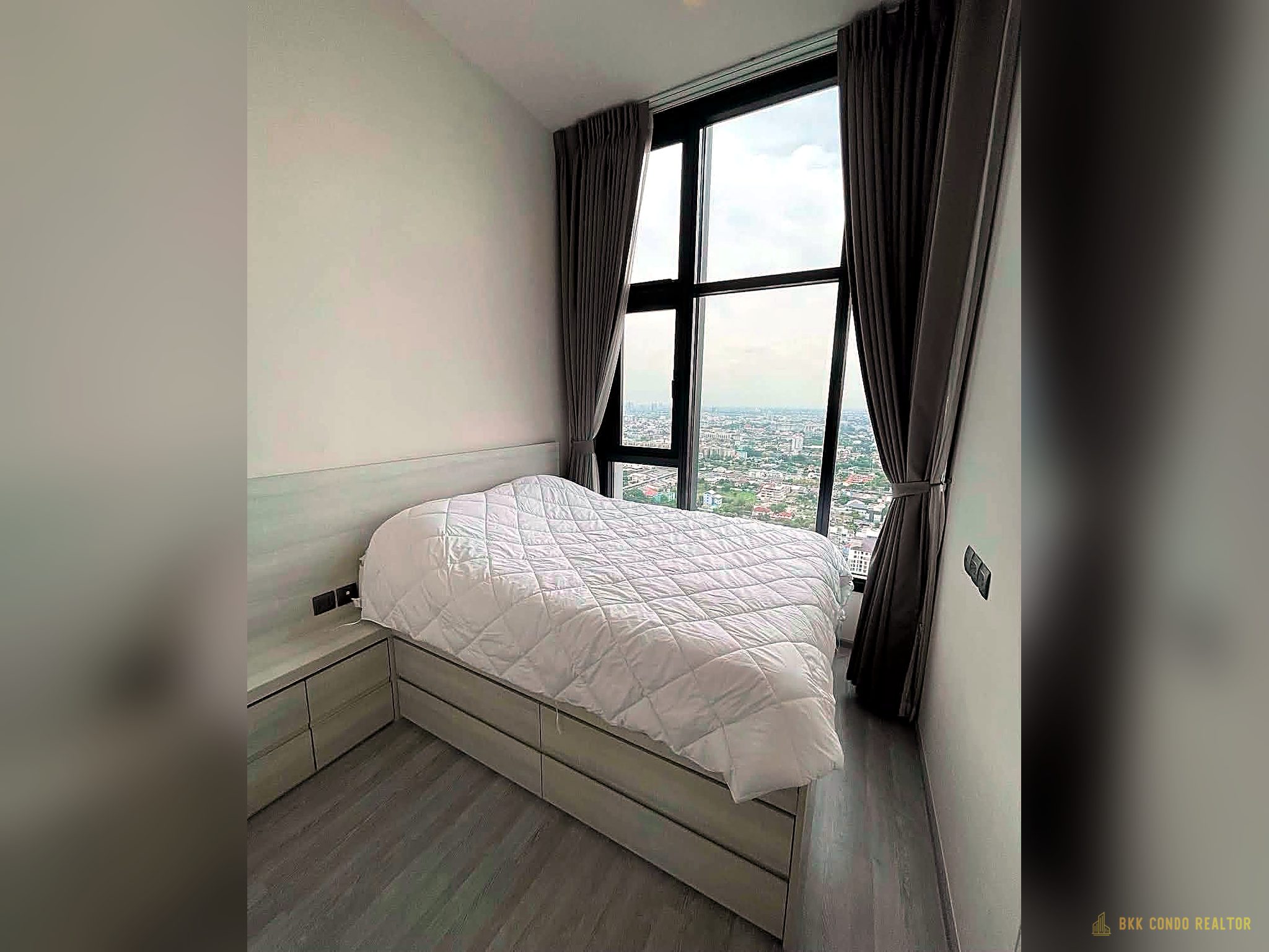 1-Bedroom Condo for Rent at THE LINE Sukhumvit 101 (32.27 sqm) — Punnawithi BTS