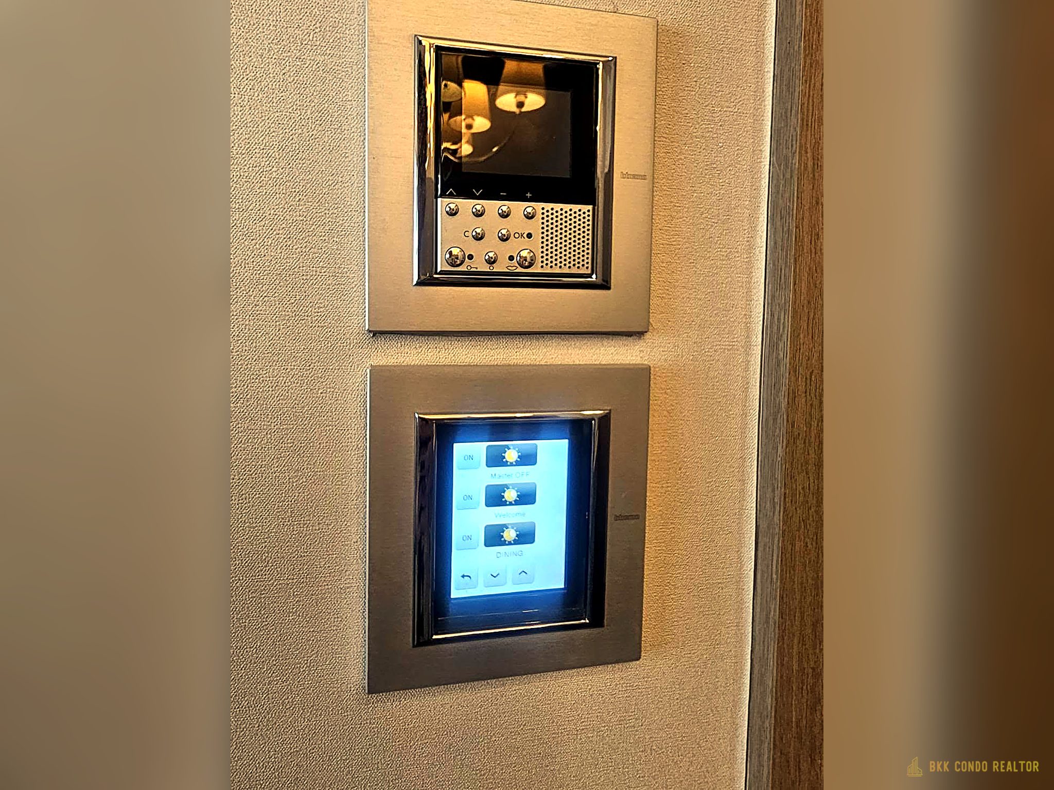 1-Bedroom Condo for Rent at The XXXIX By Sansiri (55 sqm) — Phrom Phong BTS
