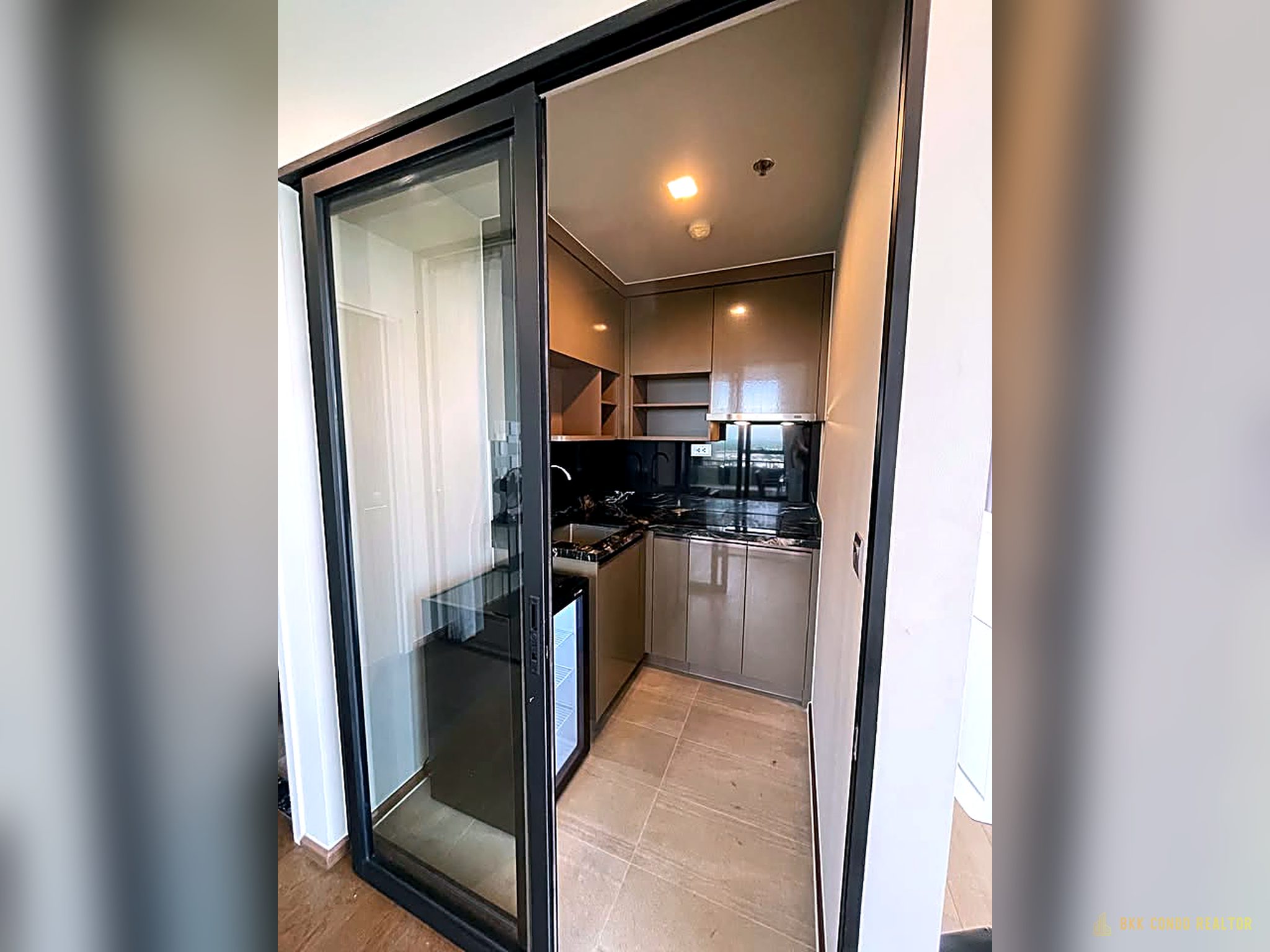 1-Bedroom Condo for Rent at IDEO Q Sukhumvit 36 (50 sqm) — Thonglor BTS